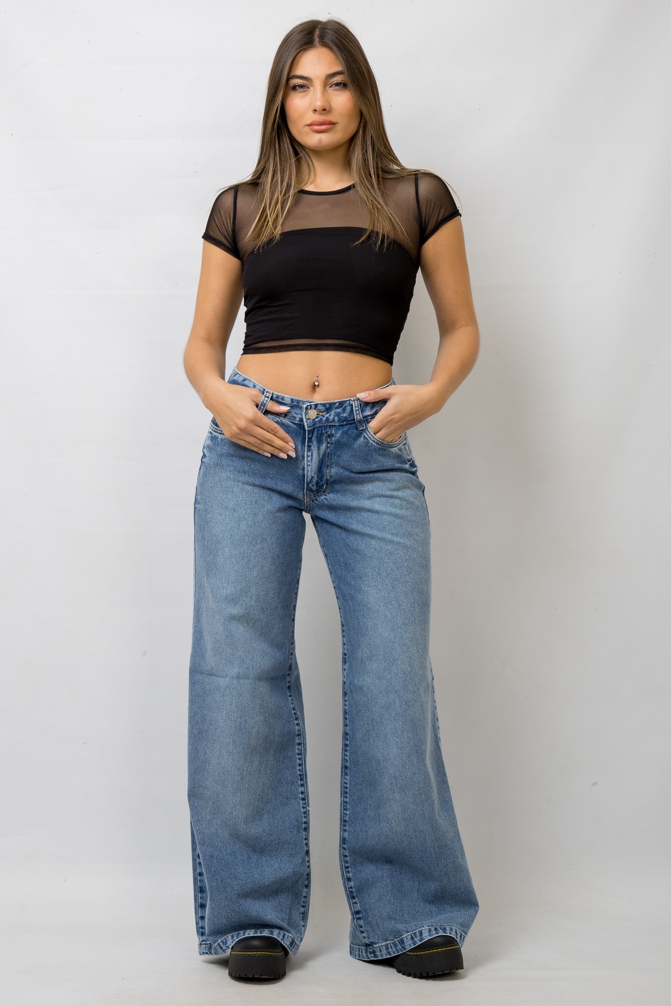 Art. 674 | Wide leg Pocket nevado clásico tiro medio rigido talles 36 al 46 Versus
