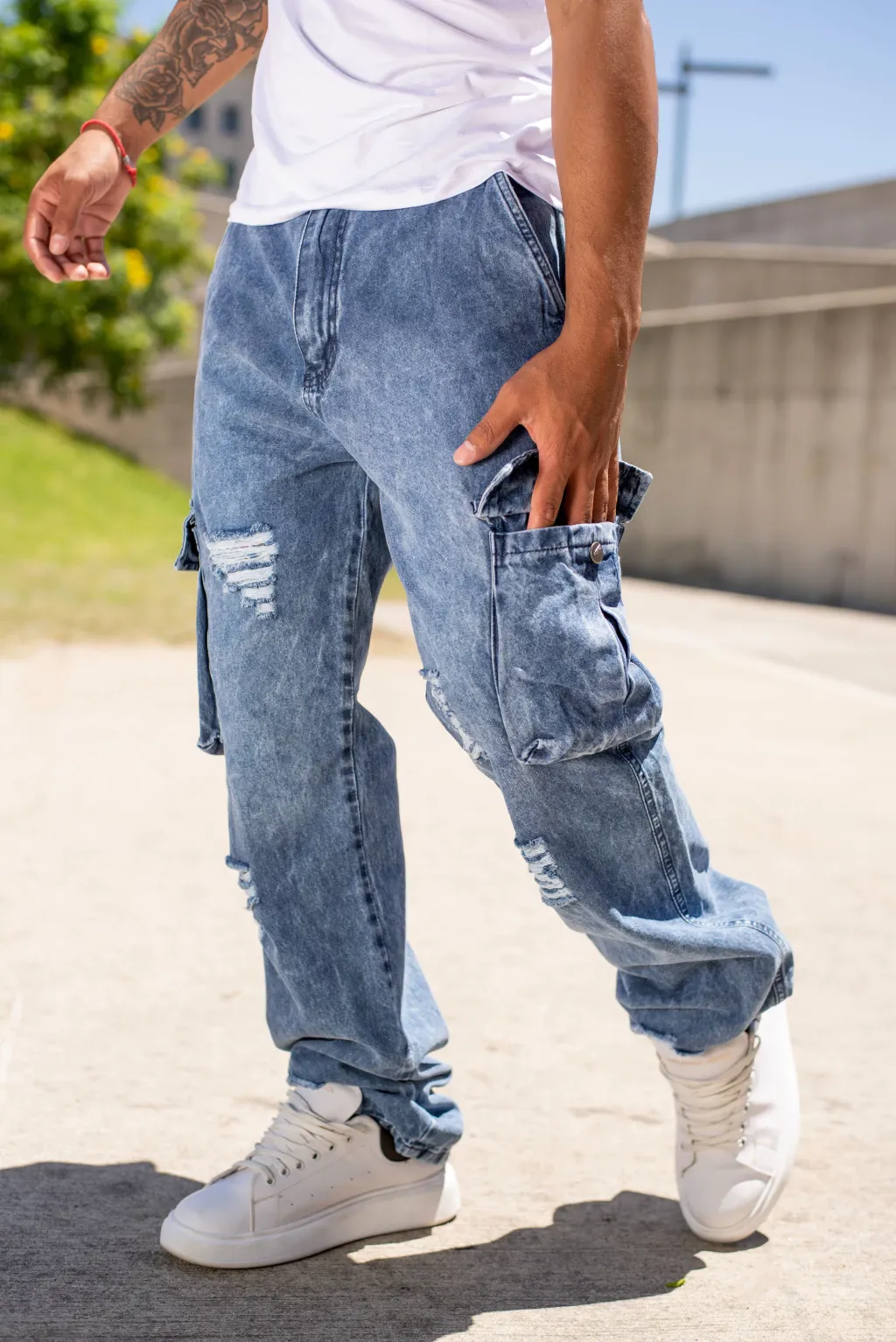 NUBE PANTALON RECTO CARGO RIGIDO CON ROTURA TALLE 38 AL 48 CRUZO
