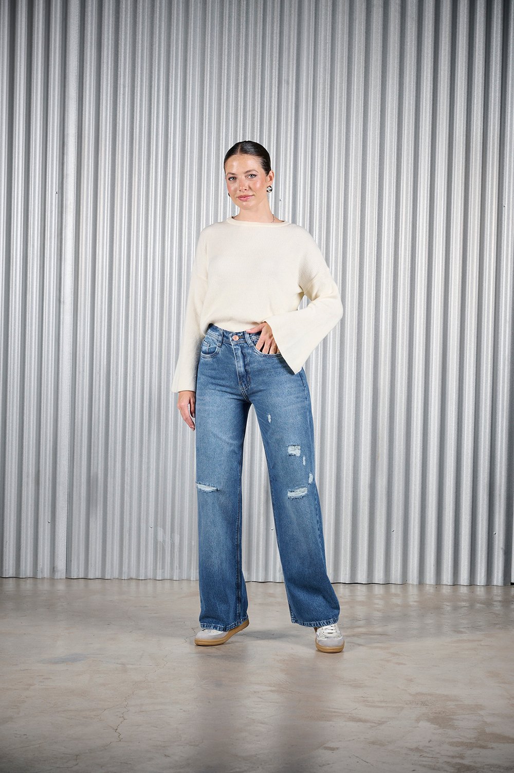 ART. 325 | JEAN WIDE LEG AZUL CON ROTURA RÍGIDO CENITHO