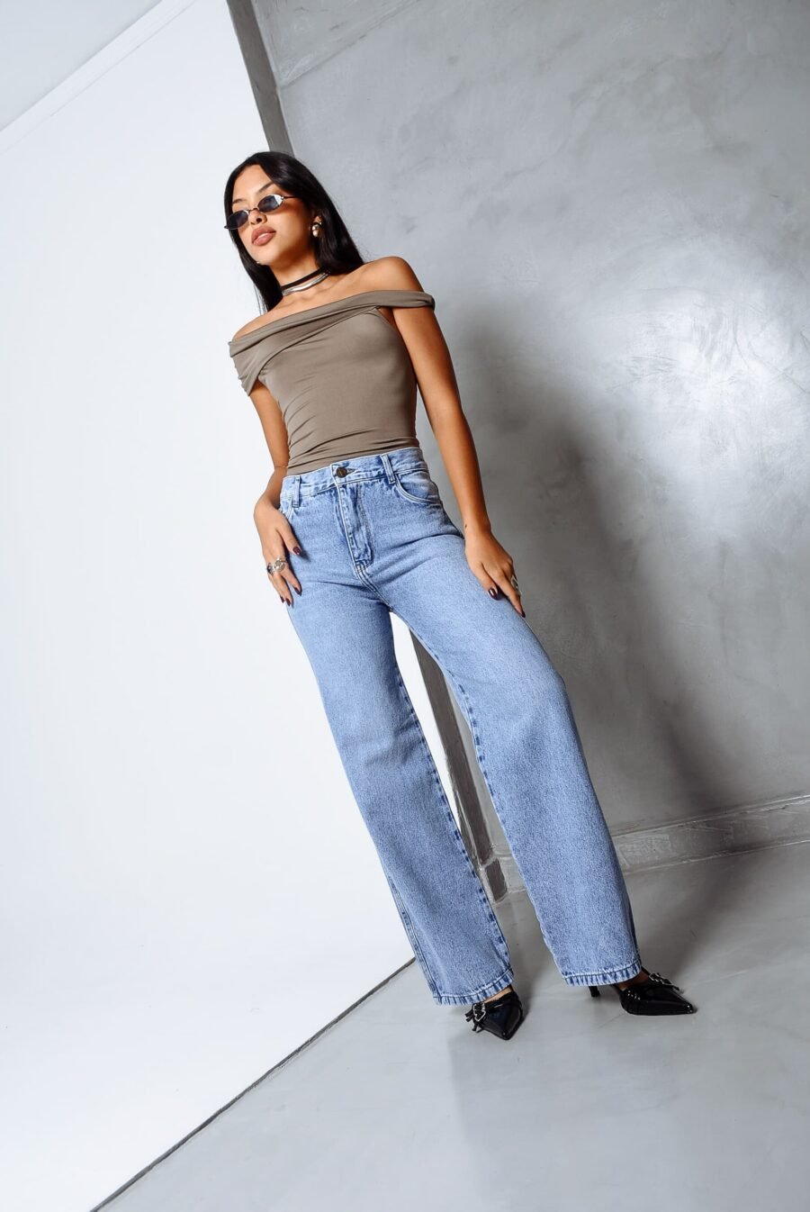 LOGAN WIDE LEG CELESTE RIGIDO TALLES 34 AL 46 H REINA