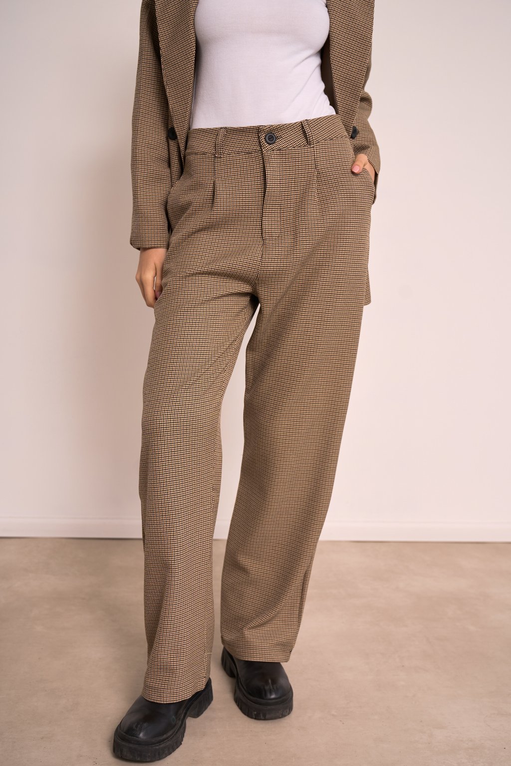 FRANCIA PANTALON SASTRERO CON DISEÑO TALLES  S AL L