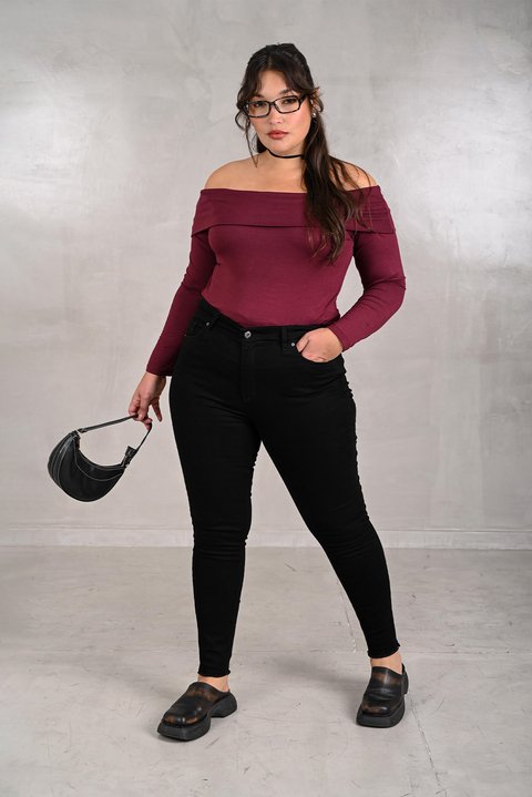 2142 | PANTALON CHUPIN NEGRO ELASTIZADO TALLES 48 AL 56 GORSI