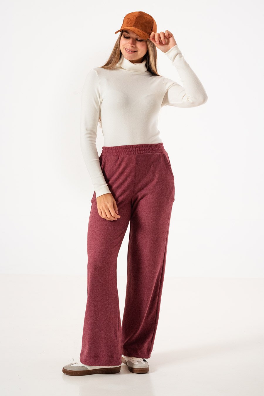 2718 PANTALON DE MICROPOLAR WIDE CON BOLSILLOS TALLES M AL XXL