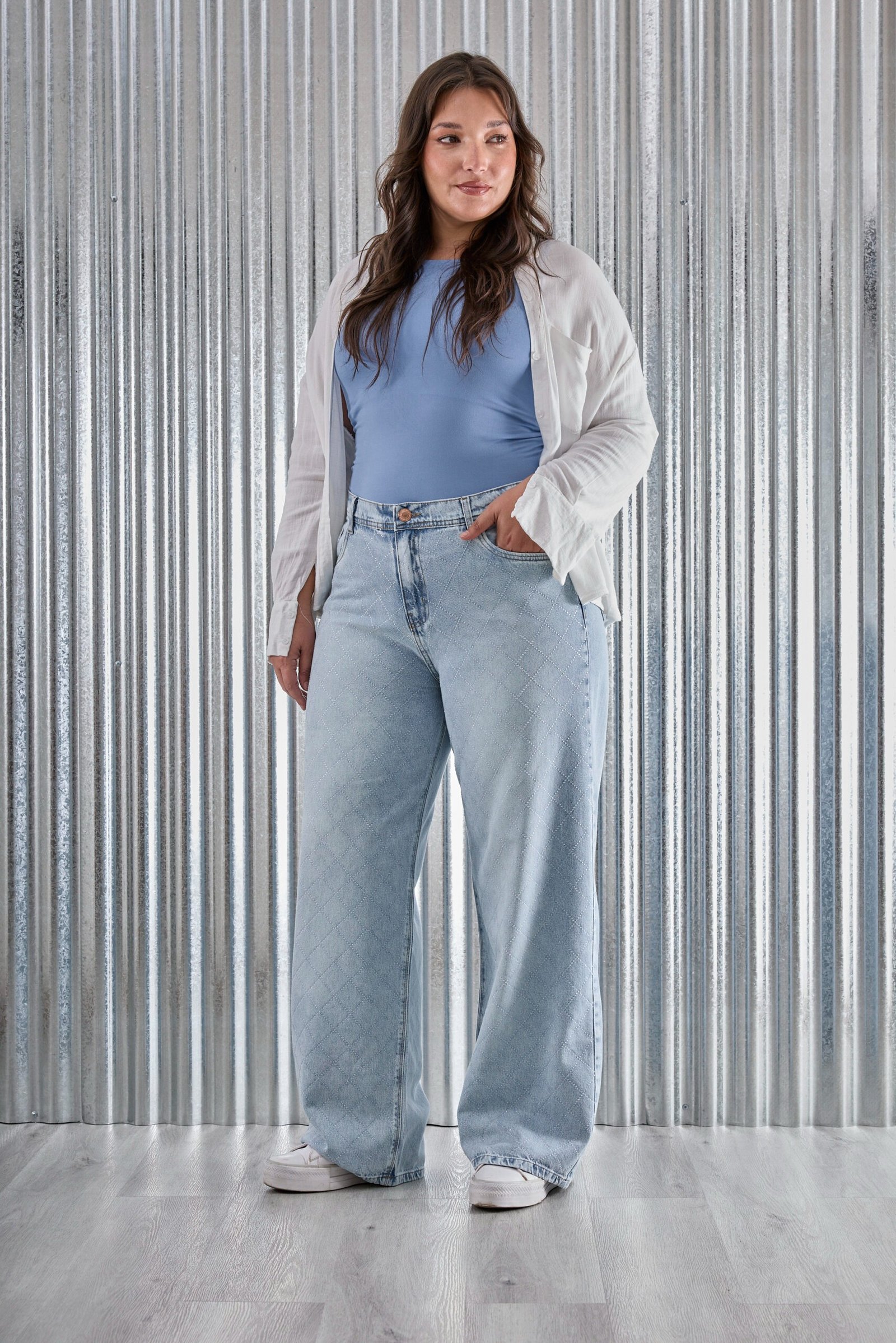 ART. 870 | BAGGY CELESTE CON STRASS RÍGIDO TIRO ALTO TALLES DEL 46 AL 54 CENITHO
