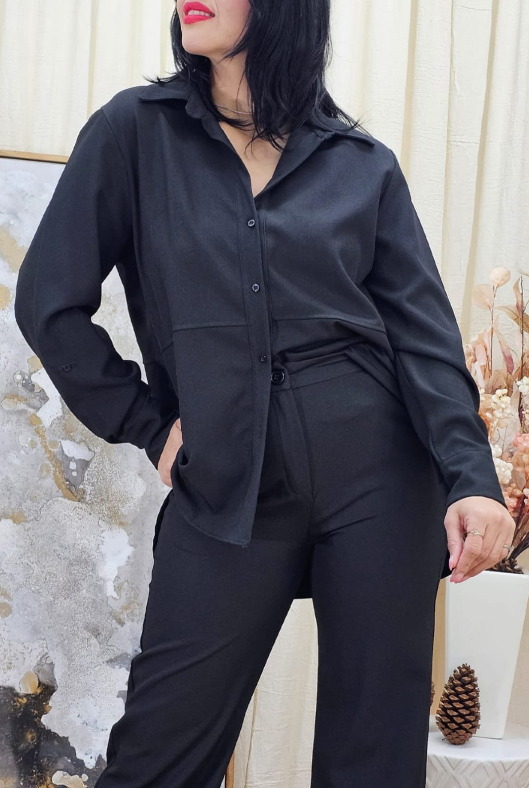 899 Camisa Sastrera Oversize con Tajo Costado Talles M AL XXL