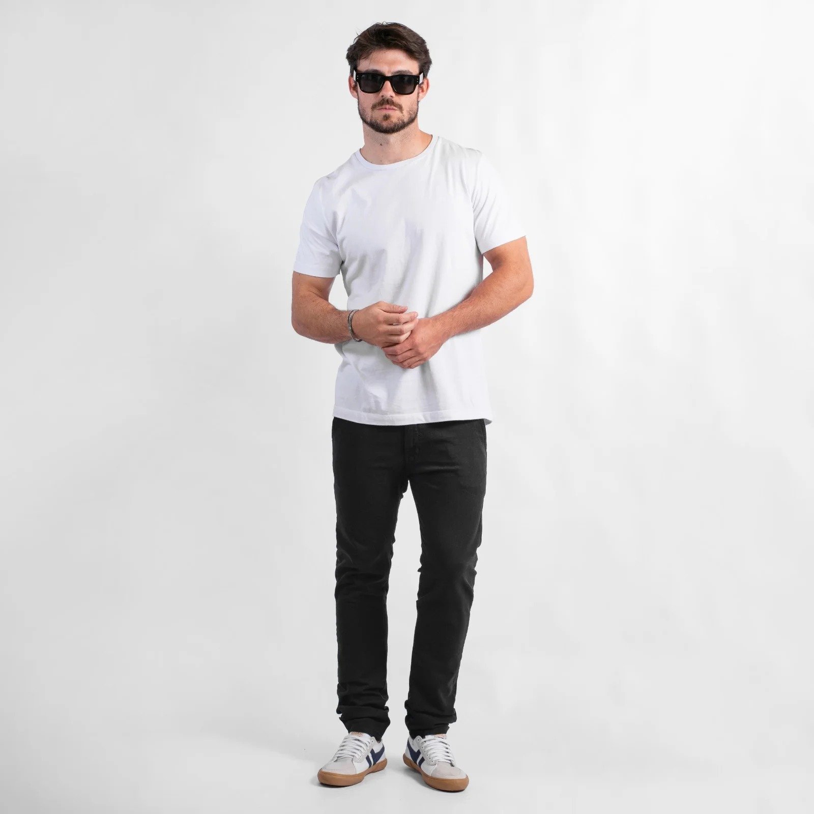 PANTALON CHUPIN GABARDINA ELASTIZADO NEGRO HOMBRE TALLES 38 AL 52 VOLSANO