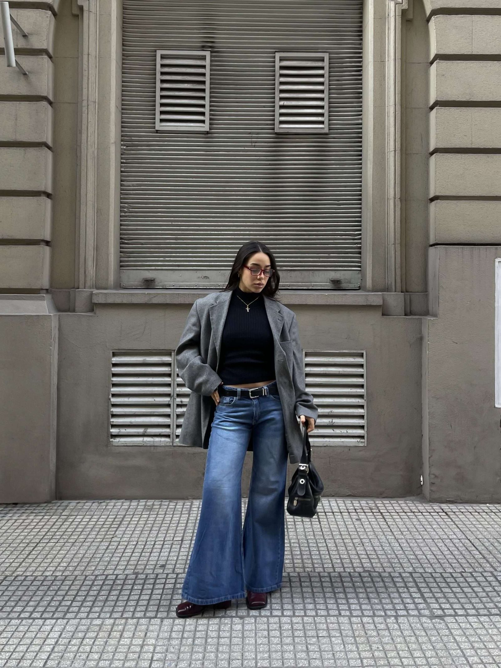 LEON-PANTALON WIDE LEG FLARE AZUL LOCALIZADO RÍGIDO TIRO MEDIO TALLES 36 AL 44 DAZE