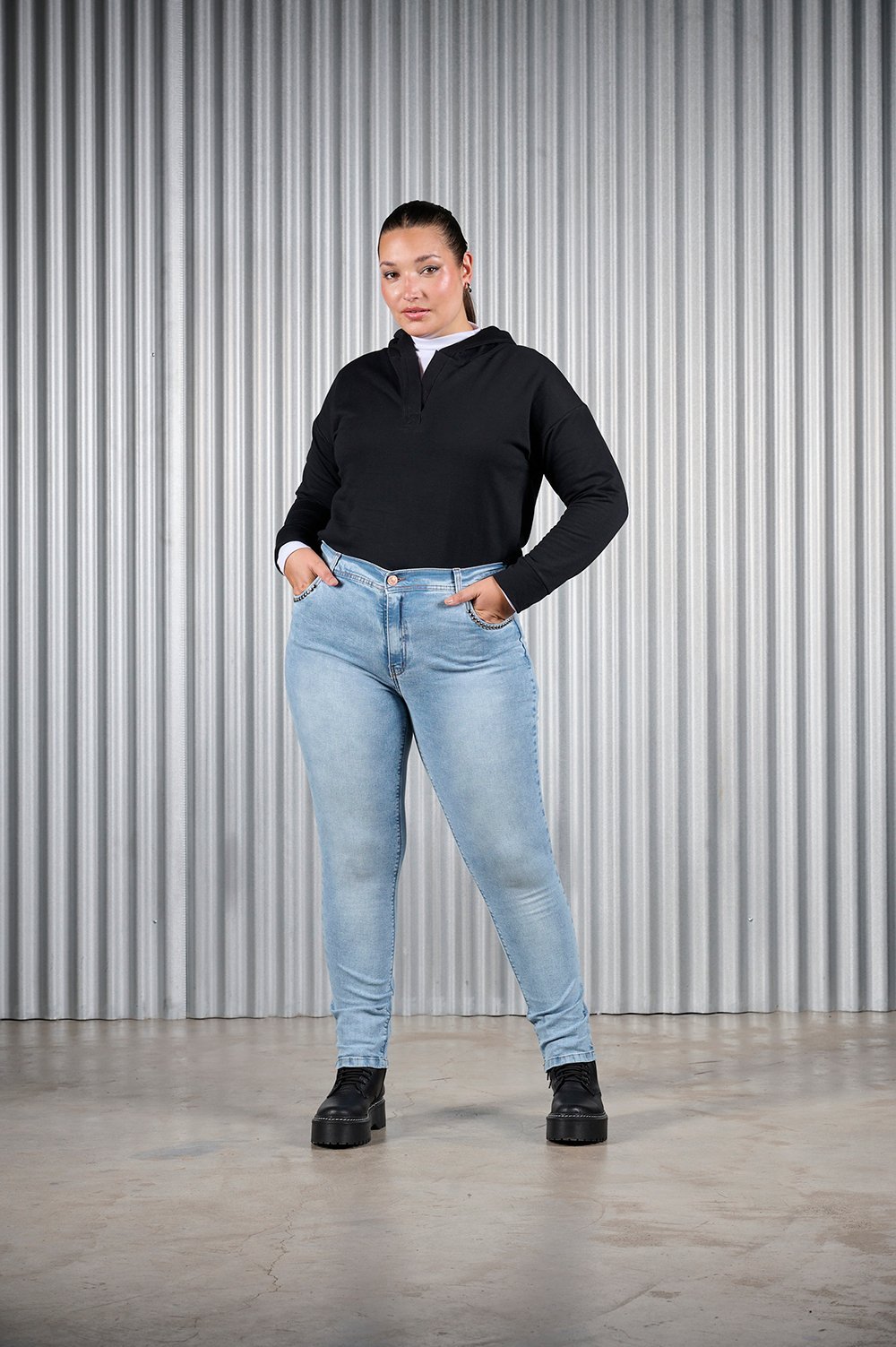 ART. 3010 | CELESTE BOLSILLO CON TACHA ELASTIZADO MARCA CENITHO 56-60