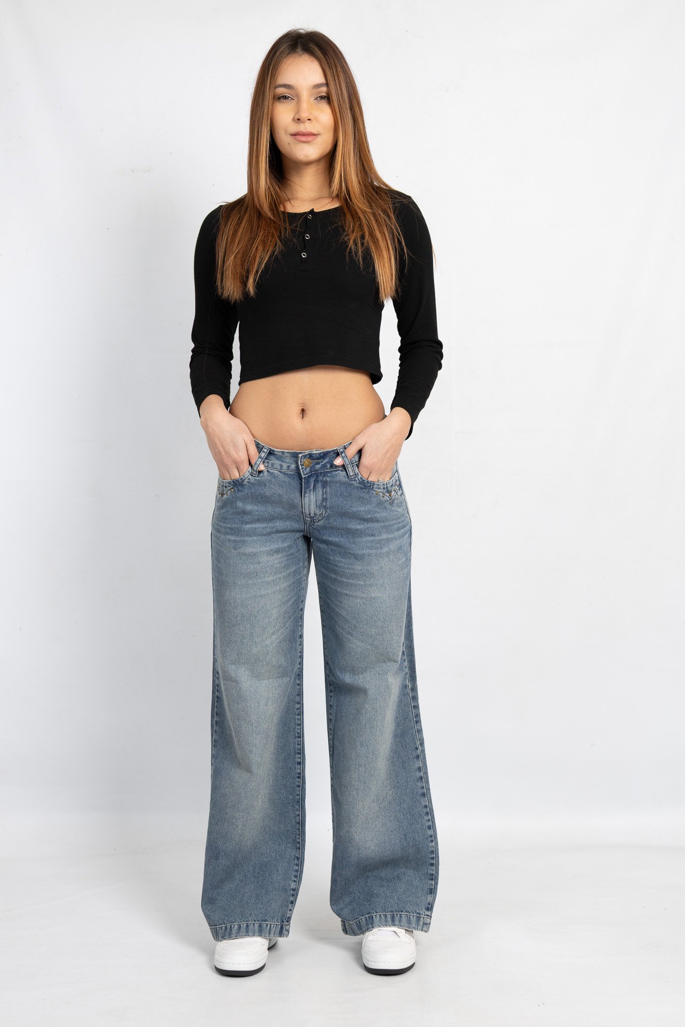 Art. 803 | Wide Leg Tiro Bajo Rigido Talles 36 al 42 Andar