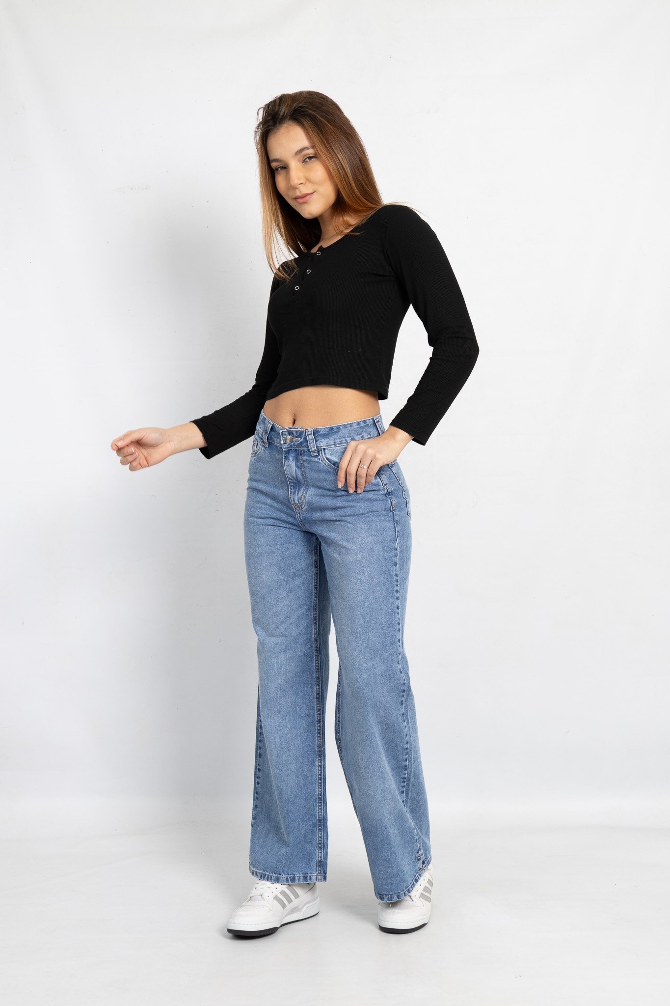 Art. 808 | Wide Leg Nevado Rigido Tiro Intermedio Talles 36 al 46 Andar