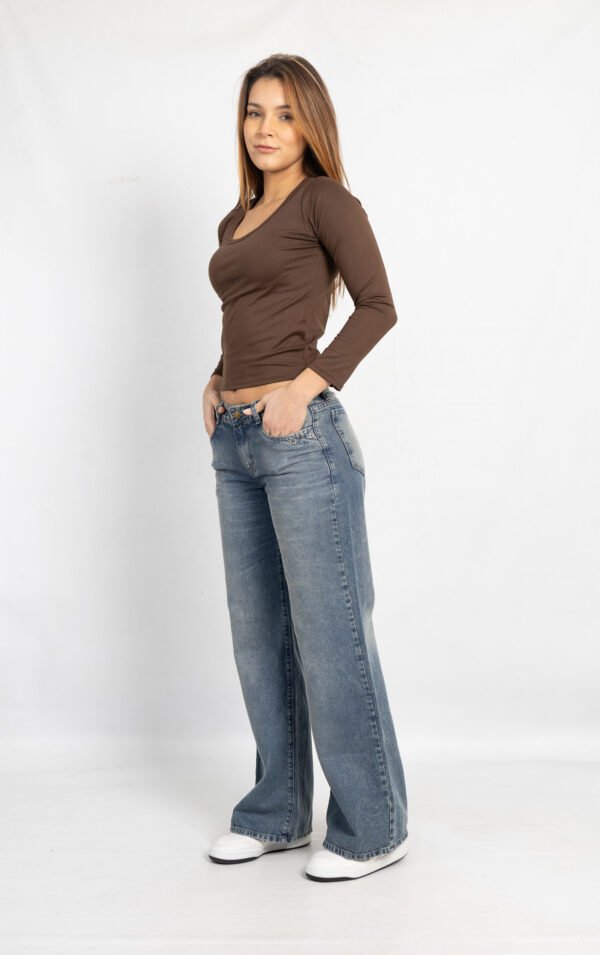 Art. 797 | Wide Leg Oxido X tachas TM Talles 36 al 46 Versus
