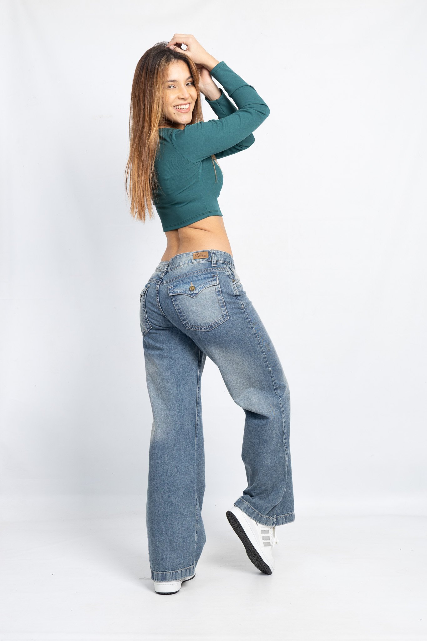 Art. 796 | Wide Leg Oxido matizado con tapa Tiro bajo Rigido Talles 36 al 42 Versus