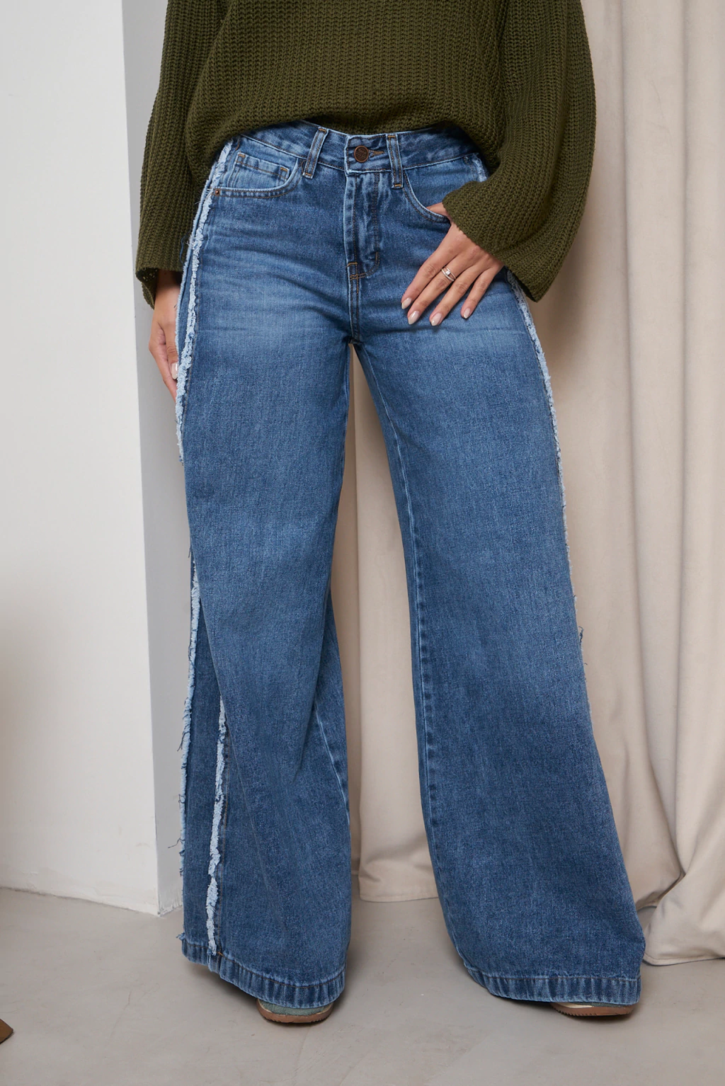 ART.3694 | WIDE LEG AZUL STONE CON FLECOS TIRO MEDIO RIGIDO TALLES 36 AL 46 GORSI