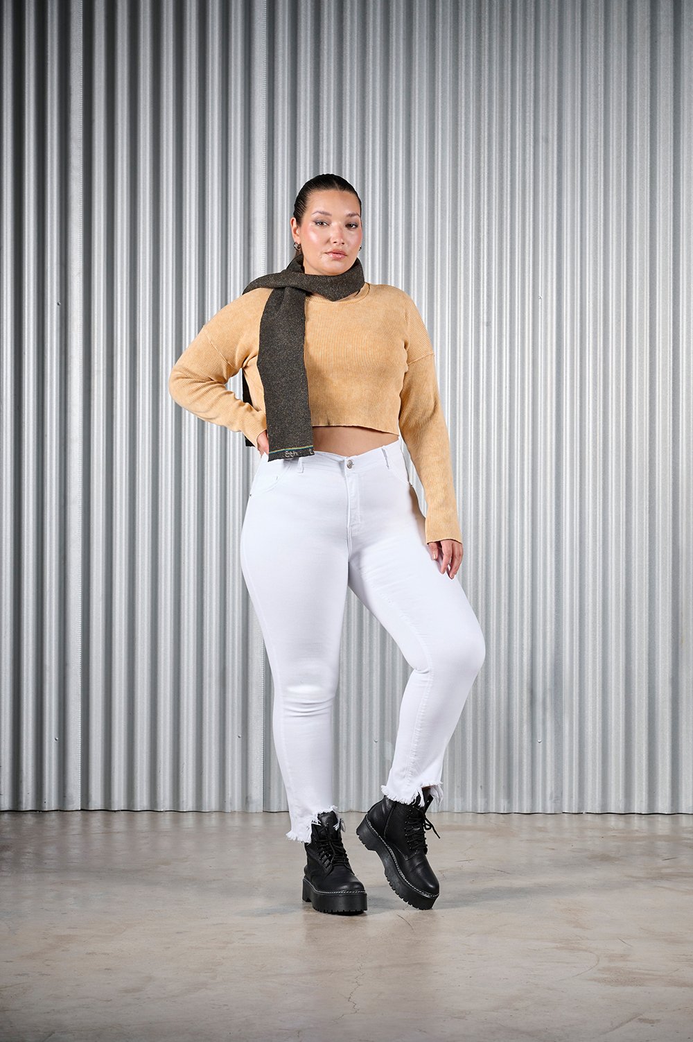 ART. 819 | MOM BLANCO VENTANA DEFLECADO ELASTIZADO CENITHO