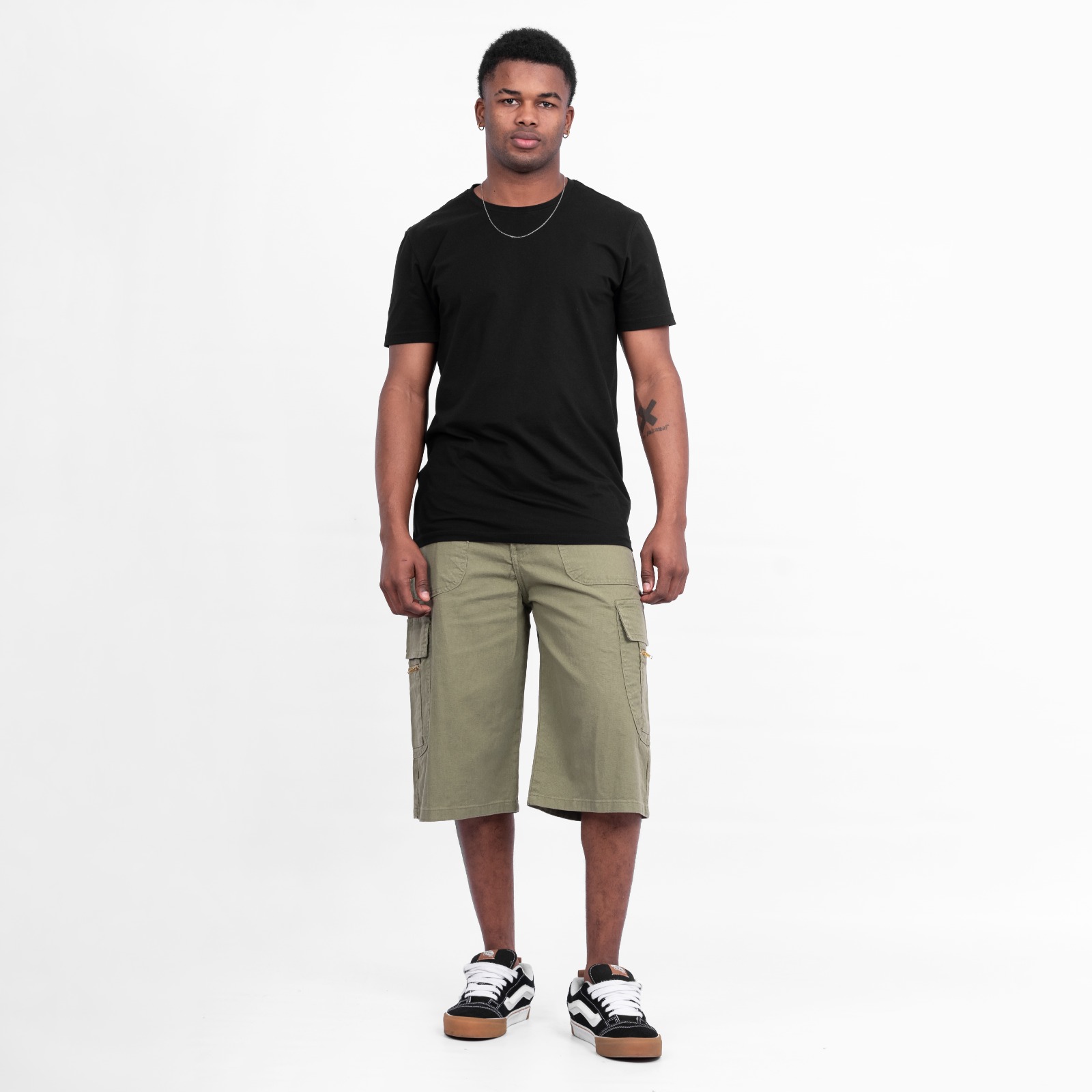 AMANI BERMUDA BAGGY VERDE CARGO RÍGIDA VOLSANO 38-46