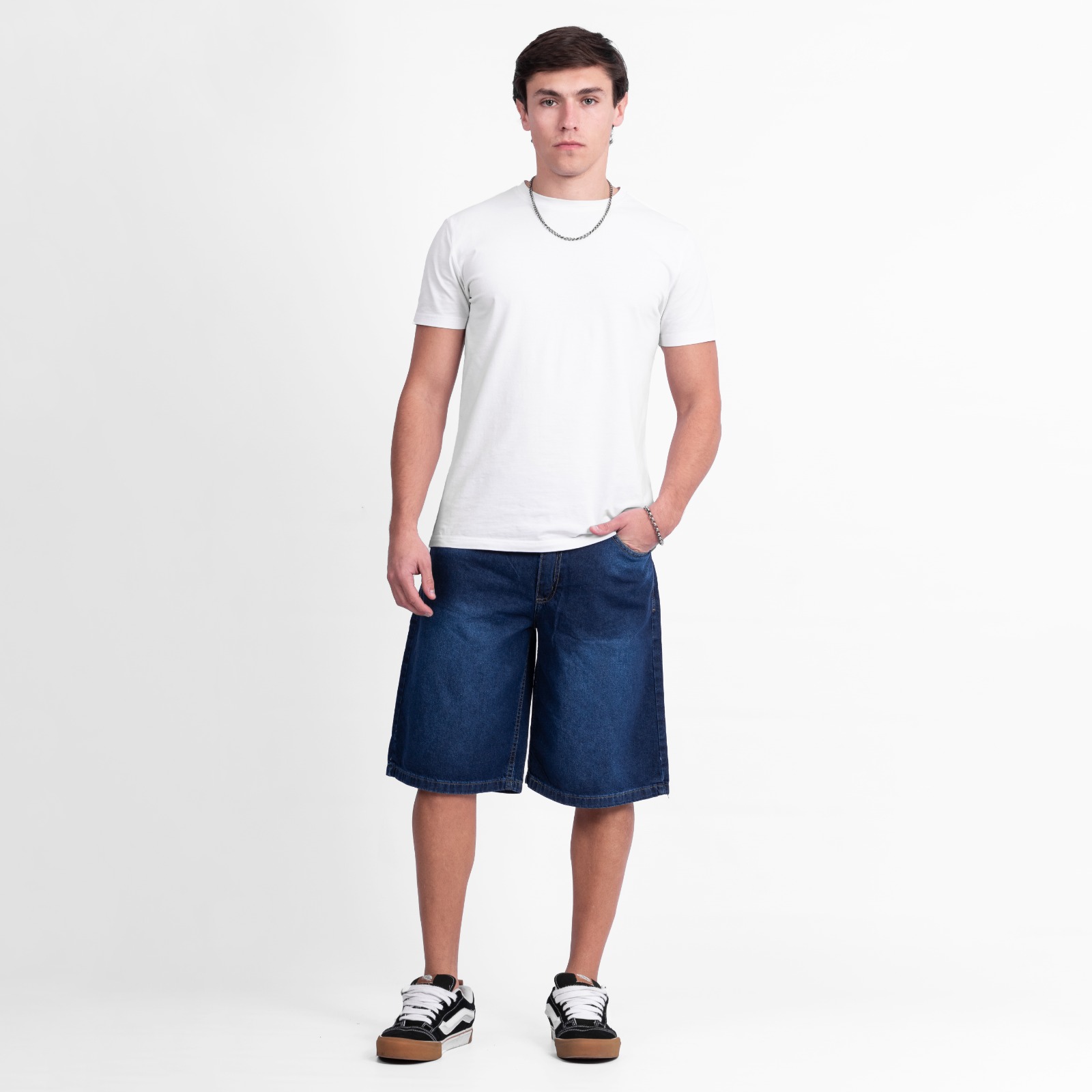 ASAD BERMUDA OVERSIZE AZUL OSCURO MATIZADO RÍGIDO VOLSANO 38-48