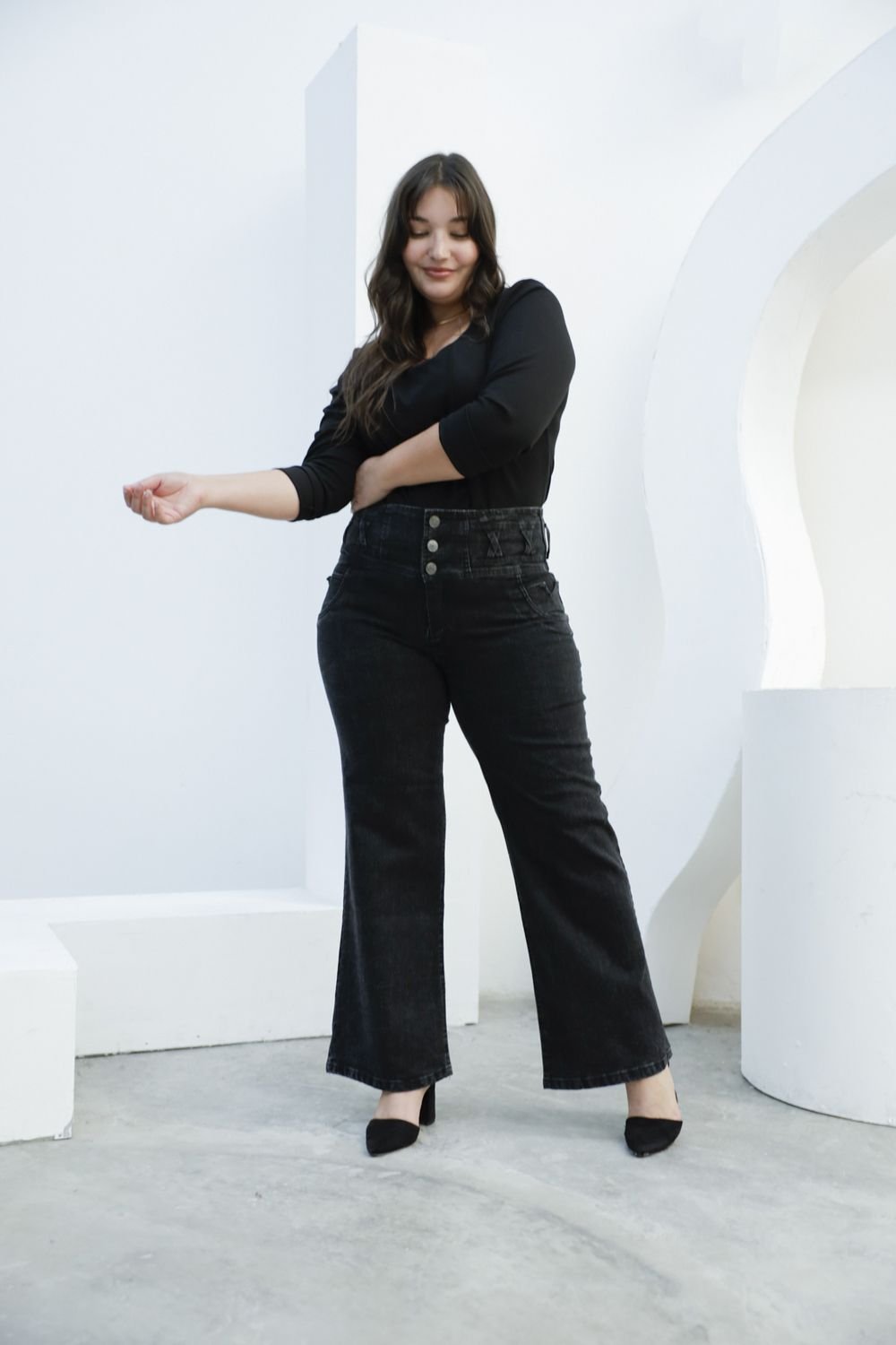 002 | WIDE LEG CON FAJA NEGRO NEVADO ELASTIZADO TIRO ALTO TALLES DEL 48 AL 56 FLEX DENIM