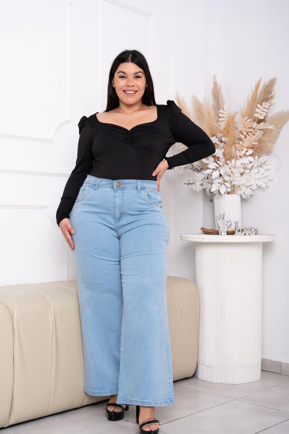 003 | WIDE LEG CELESTE ELASTIZADO CON STRASS TALLES DEL 42 AL 60 STTEVIA
