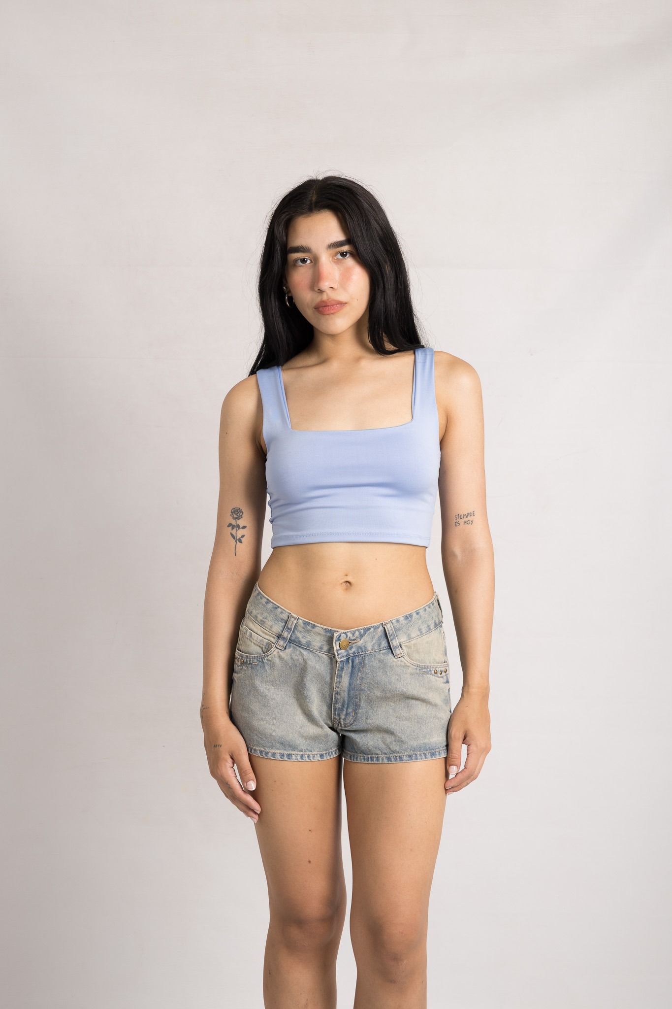 SH-124 | SHORT AZUL OXIDO CLASICO C/ TACHAS TIRO BAJO TALLES DEL 38 AL 44