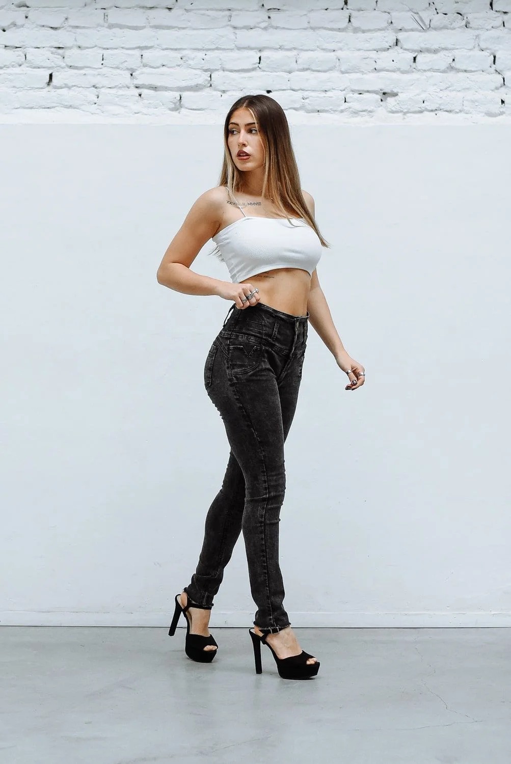 102 | CHUPIN CON FAJA NEGRO DESFLECADO ELASTIZADO TIRO ALTO TALLES DEL 38 AL 56 FLEX DENIM