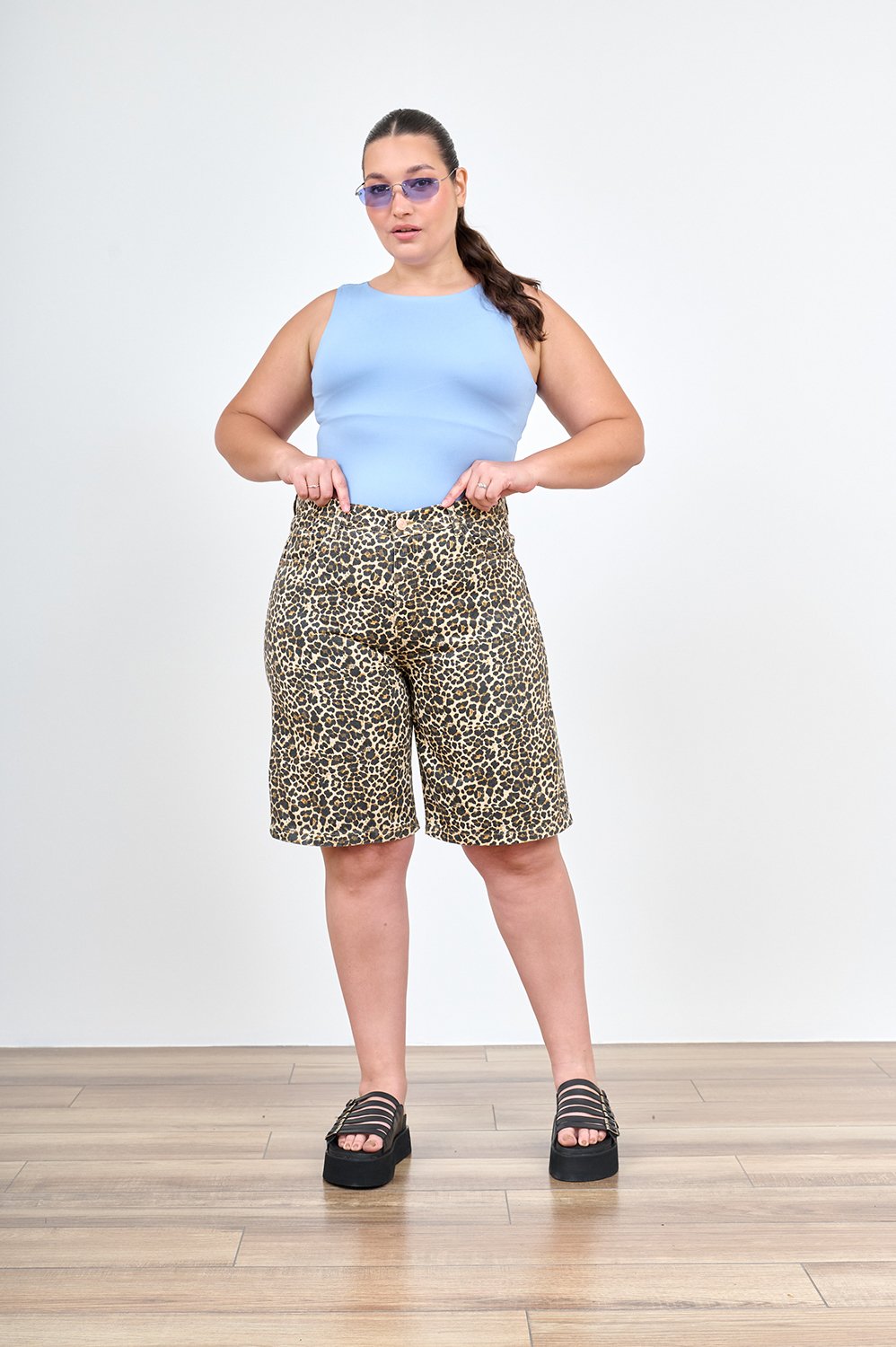 ART. M-552 | BERMUDA BAGGY ANIMAL PRINT RIGIDO TALLES DEL 46 AL 54 CENITHO