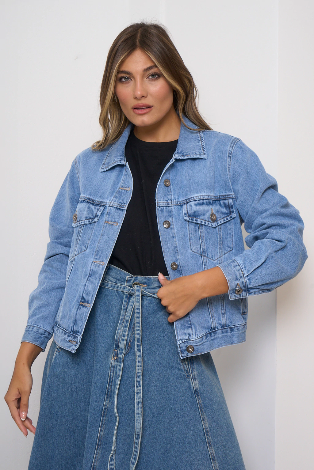 ART.161 | CAMPERA MOM WASH NEVADO RIGIDO TALLES DEL S AL XL GORSI