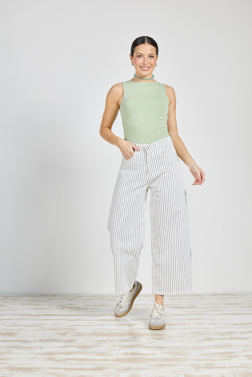 ART. 346 | WIDE LEG BLANCO RAYADO RÍGIDO TALLES 36 AL 46 CENITHO