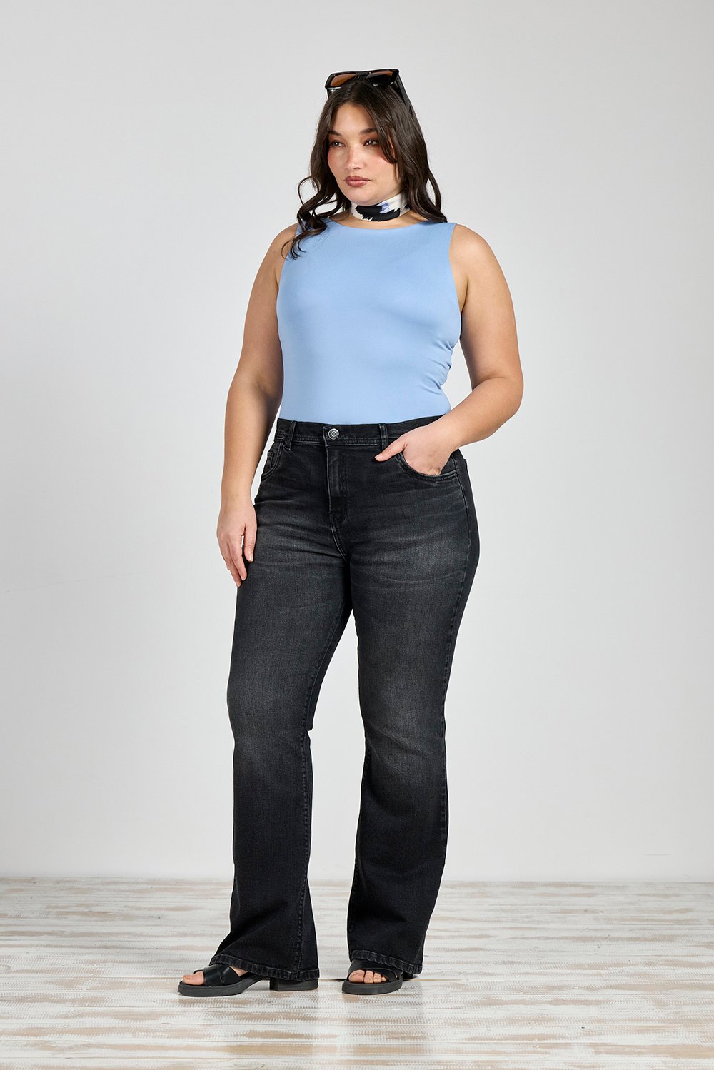 ART. 885 | JEAN SEMI OXFORD GRIS HUMO CLÁSICO ELASTIZADO CENITHO 46-54