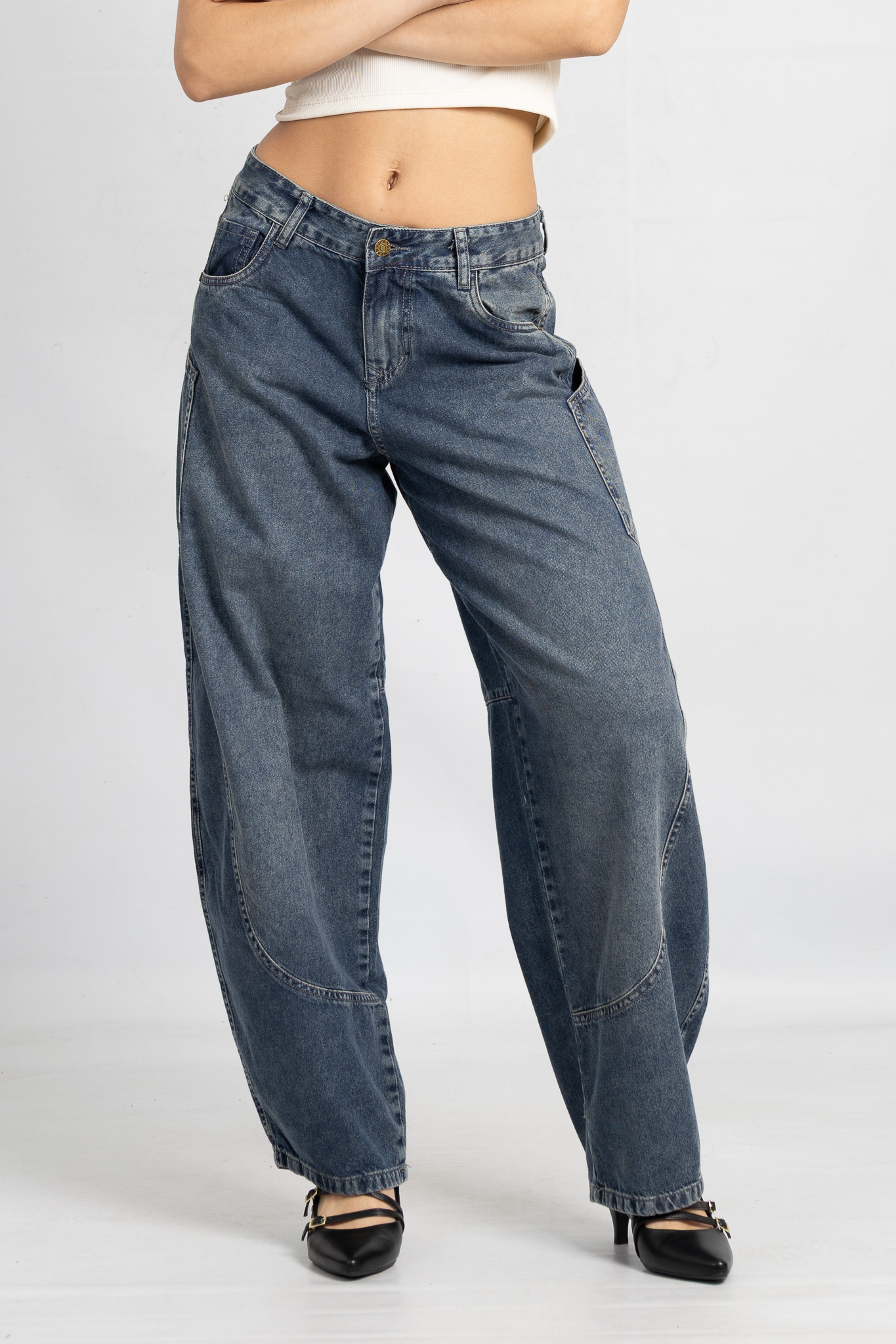 Art. 836 | Baggy Oxido RÍGIDO Bolsillo Asimetrico TIRO MEDIO 36-42 ANDAR JEANS