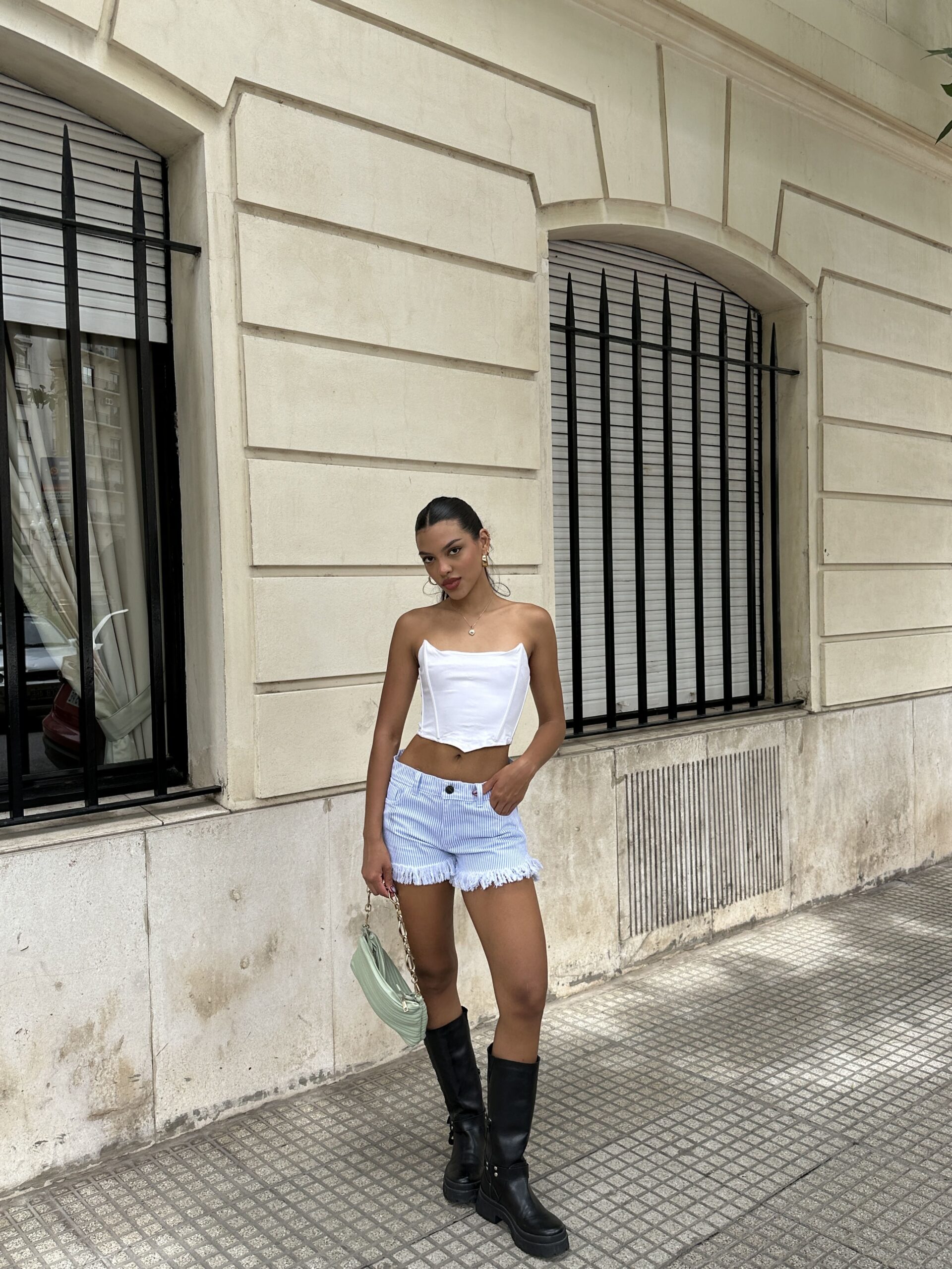 SHORT LOW RAYADO CELESTE DESFLECADO TIRO BAJO TALLES 36 AL 46 H-REINA