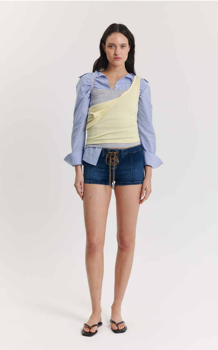 0401- MICROSHORT TIRO BAJO AZUL ELASTIZADO CON LAZOS GAMUZA INQUIETA 34-42