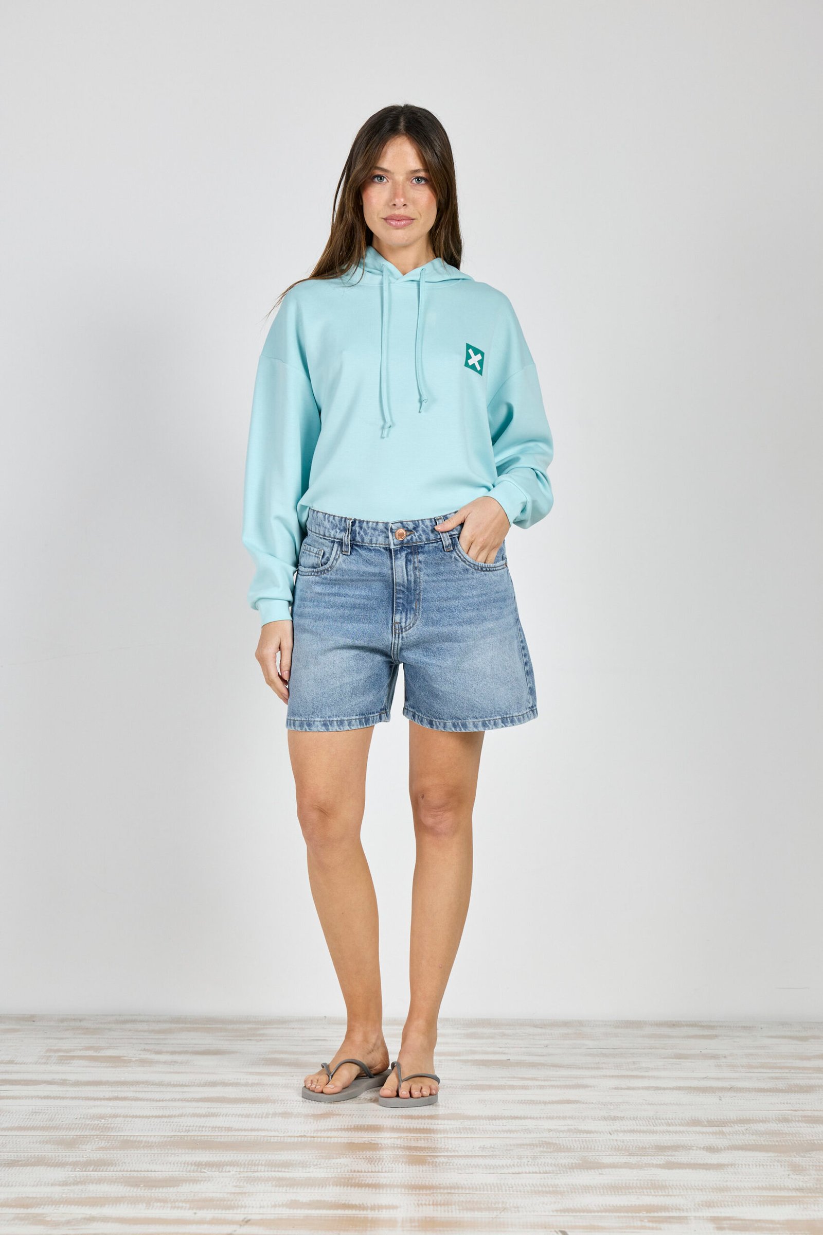 ART. C-118 | SHORT BAGGY STONE TIRO BAJO RÍGIDO TALLE 36 AL 46 CENITHO