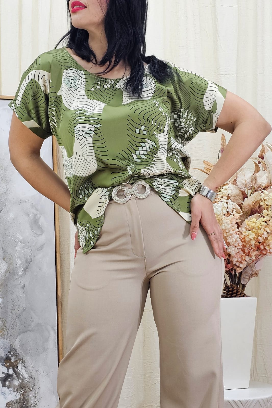 714 | BLUSA SATEN ESTAMPADA MANGA CORTA CHINA TALLES M AL XL