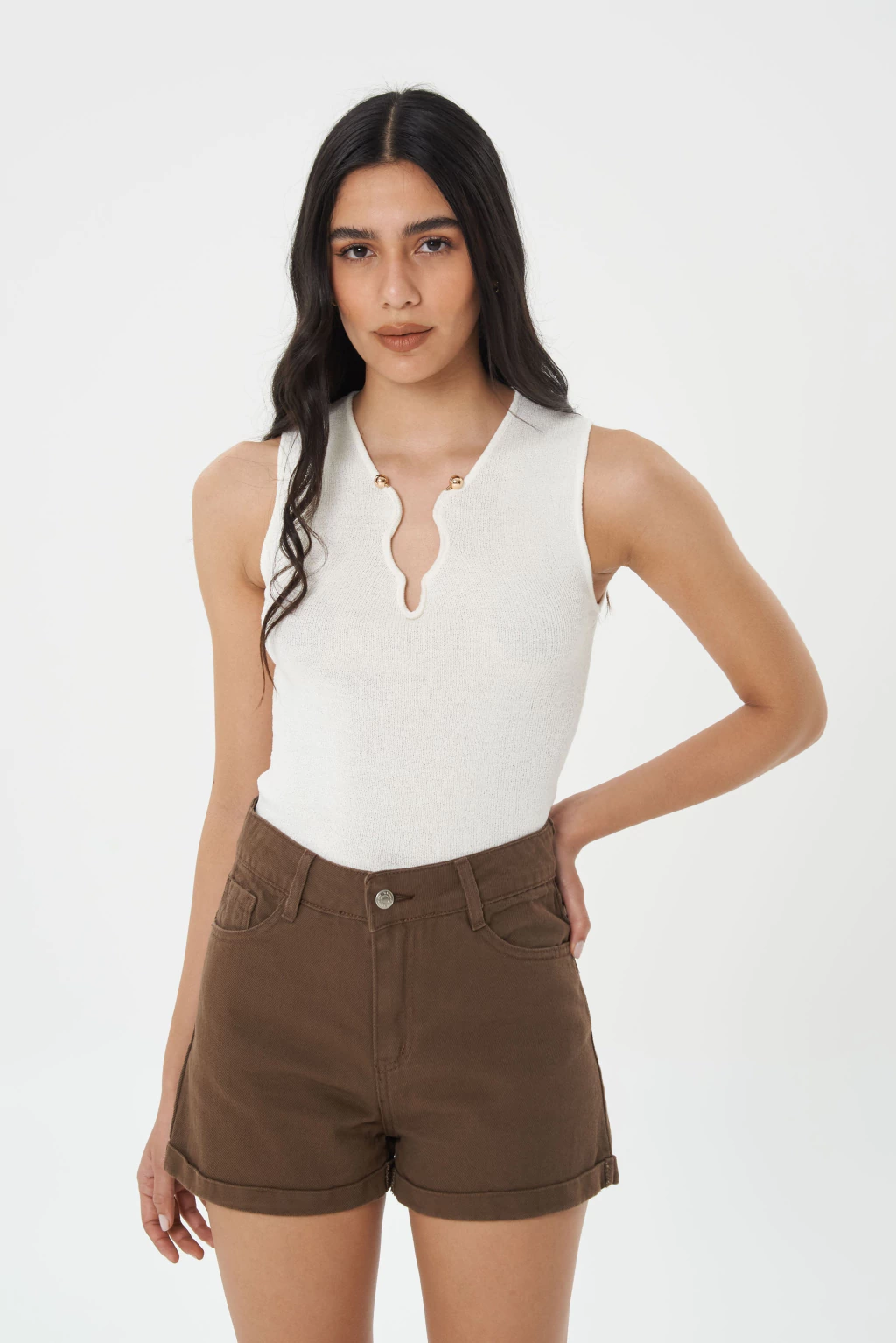 CARMELO | SHORT RIGIDO CHOCOLATE TIRO ALTO TALLES 36 AL 46 STRIVEN