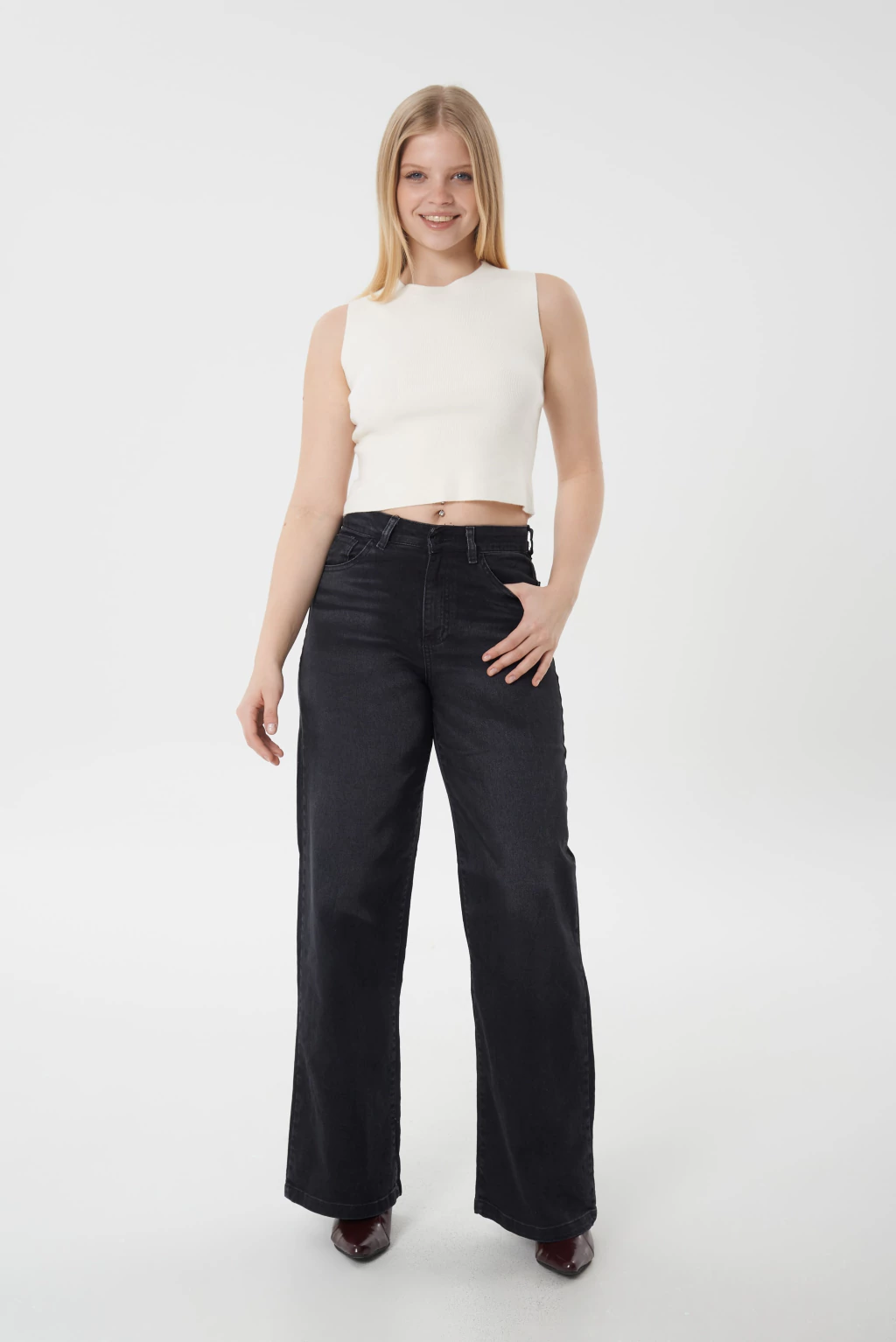 CLEVELAND WIDE LEG NEGRO COMFORT  TIRO ALTO TALLES 34 AL 46 STRIVEN