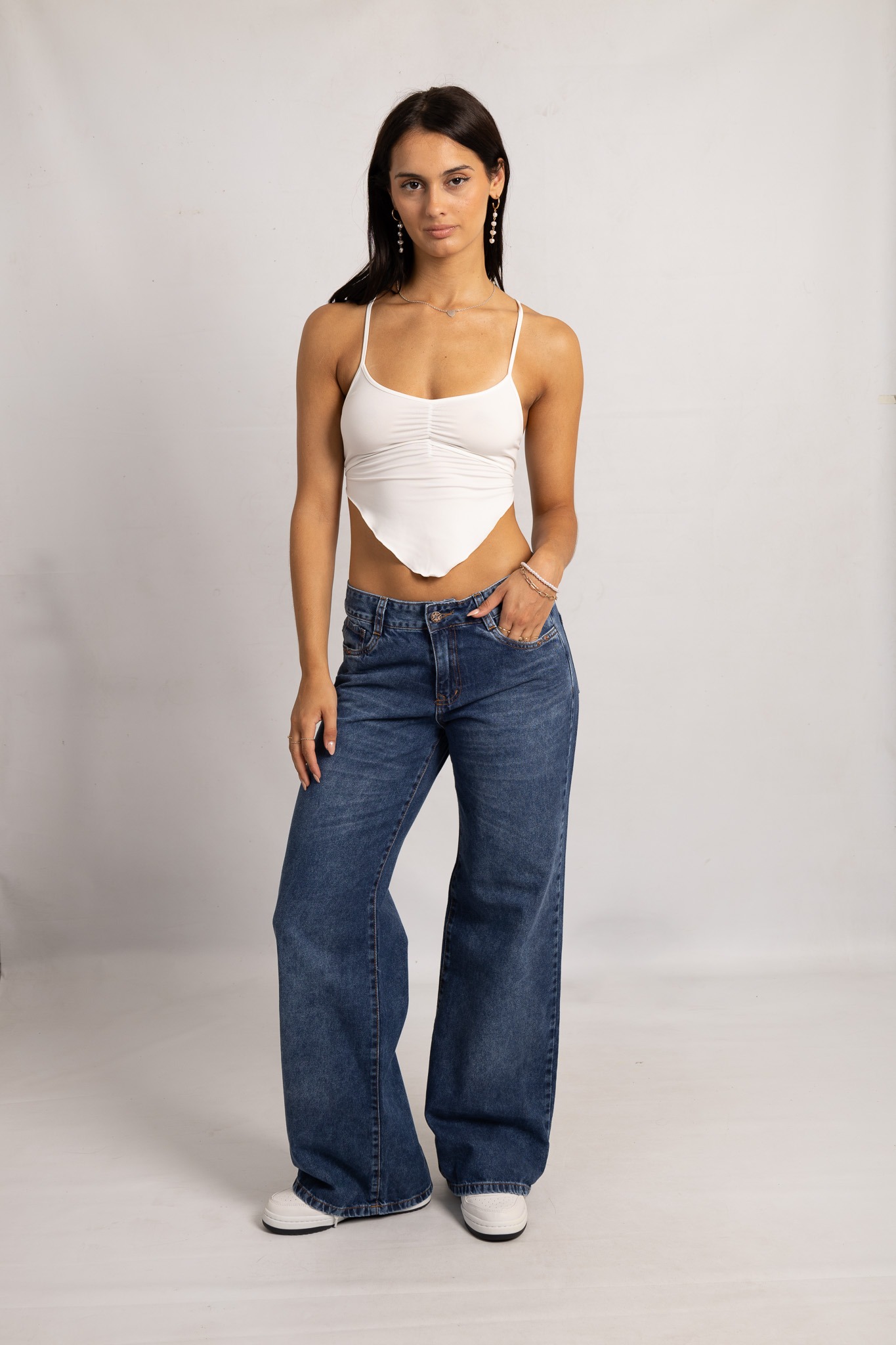 Art. 719 | Wide Leg Nevado Oscuro x H/M tiro medio talles 36 al 46 andar