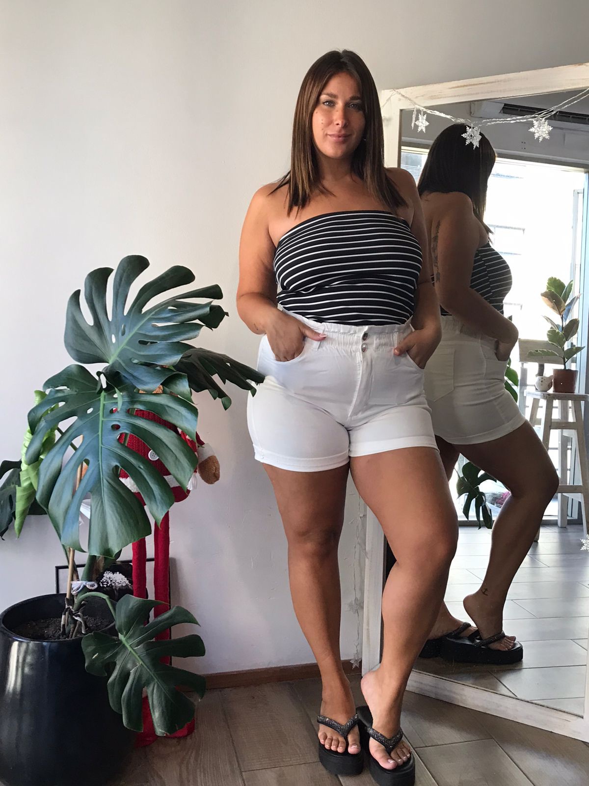 10114 - SHORT BAGGY NATURAL CON CINTURA FRUNCIDA ELASTIZADO TALLES 46 AL 60 CRISAL