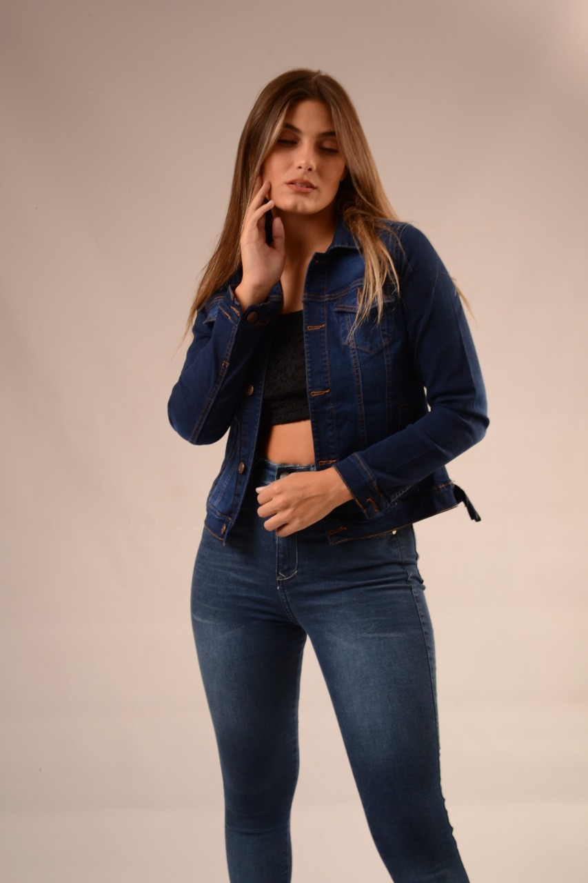 Art. 276 | Campera Pardo Andar