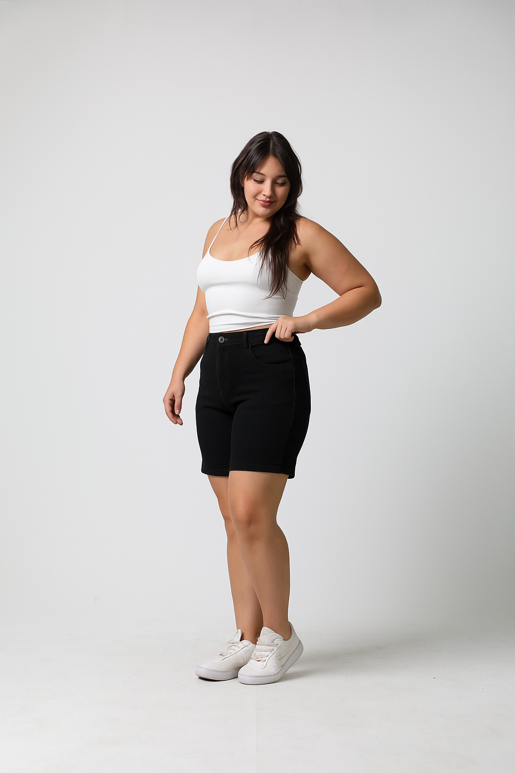 BLAKE I  BERMUDA JEAN NEGRO RIGIDO TIRO ALTO TALLES 36 AL 60 SONNE