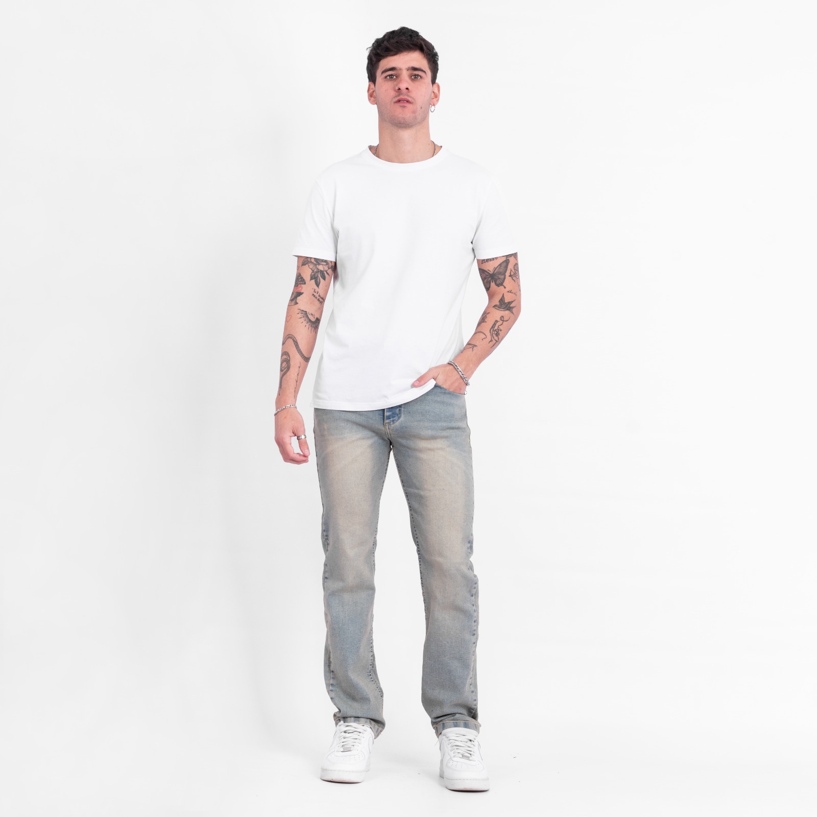 ALVARO | PANTALON REGULAR DENIM RIGIDO CELESTE OXIDO TALLES 38 AL 52 VOLSANO