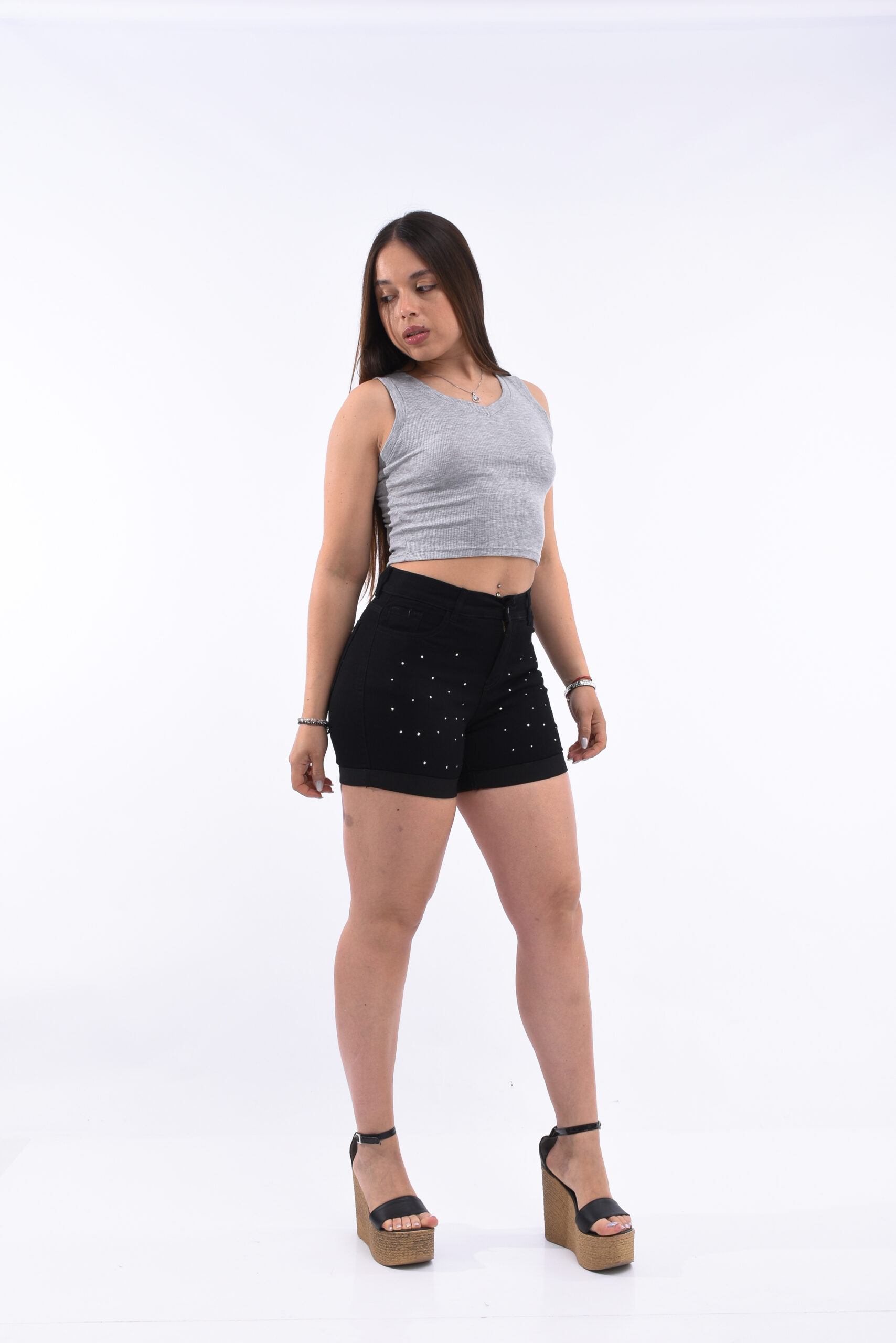 ART. VALERIA | SHORT CLASICO NEGRO CON BRILLO STRASS ELASTIZADO Y DOBLES TIRO ALTO TALLES 38 AL 54 RUMAJU
