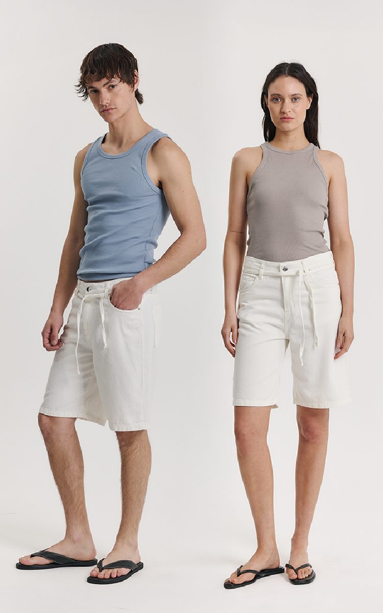 0413 | BERMUDA UNISEX CLASICA DENIM RIGIDO TIRO MEDIO TALLES 36 AL 46 INQUIETA