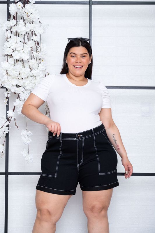 10109 - SHORT NEGRO CON HILO BLANCO RIGIDO TALLES 46 AL 60 CRISAL