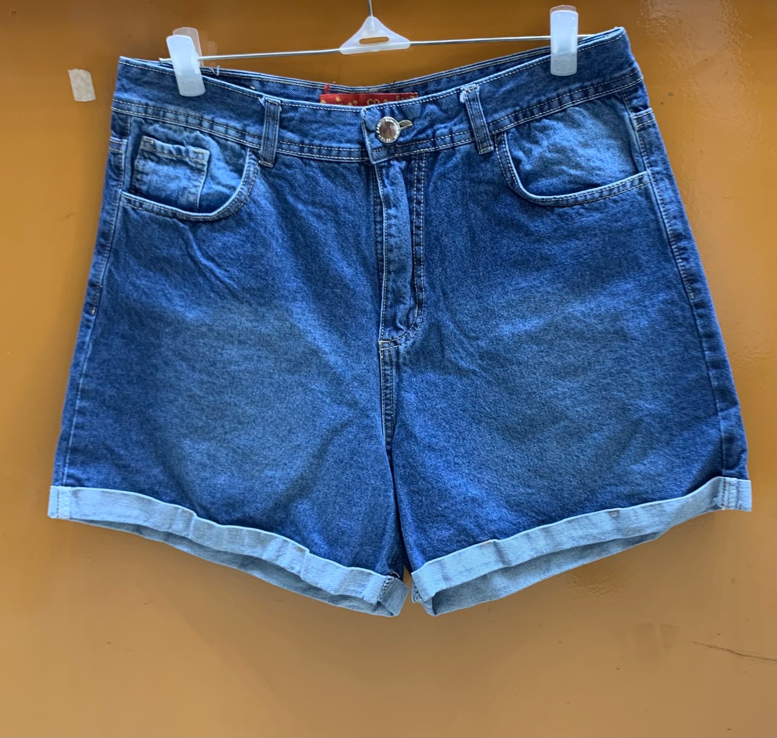 10124 - SHORT AZUL CLASICO CON DOBLADILLO RIGIDO TALLES 46 AL 60 CRISAL