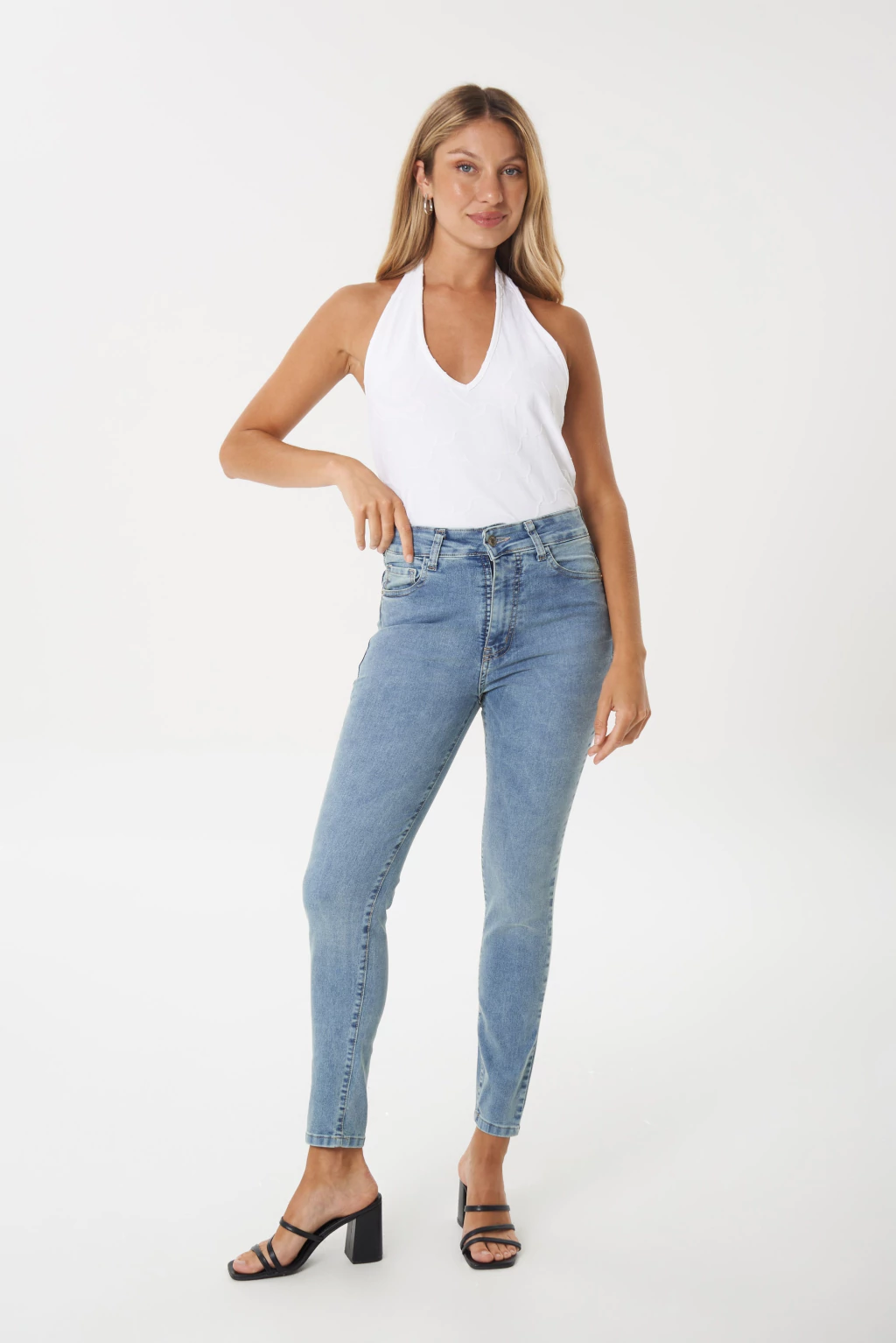 ALISO | SKINNY ELASTIZADO CELESTE TIRO ALTO TALLES 36 AL 46 STRIVEN