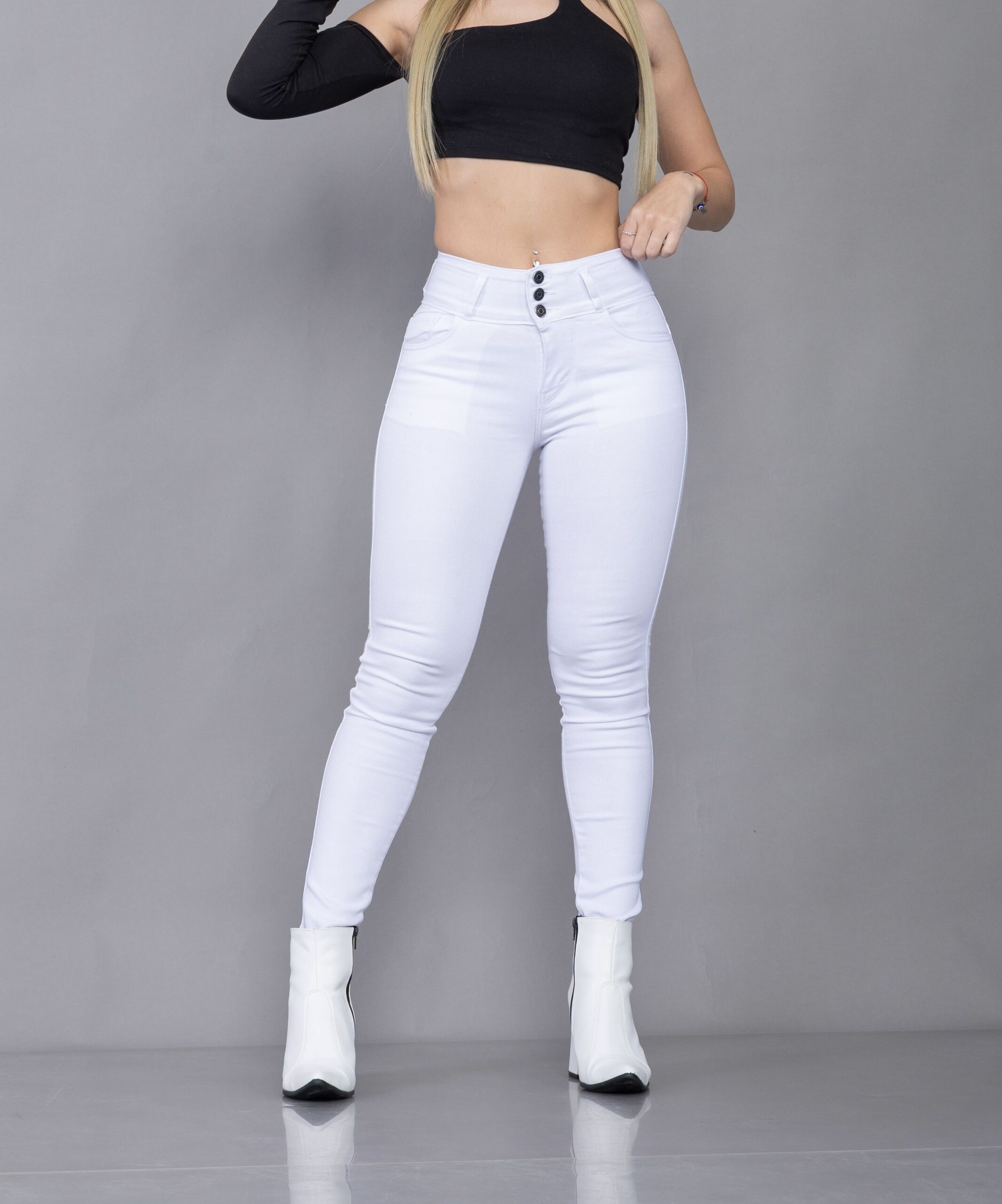 503 | SKINNY BLANCO ELASTIZADO TIRO ALTO TALLES 36 AL 50 EXITO JEANS