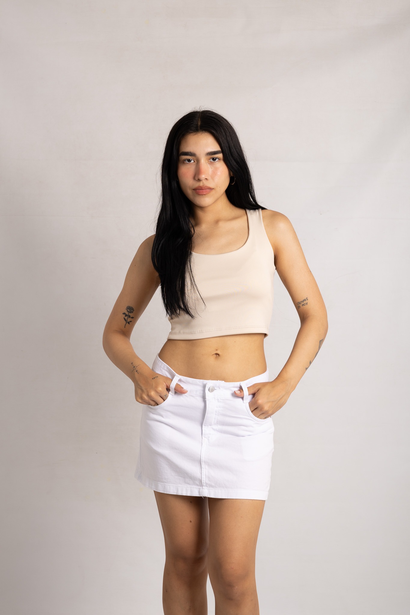 M-55 | MINI BLANCA CLASICA RIGIDA TIRO ALTO TALLES 36 AL 46 VERSUS