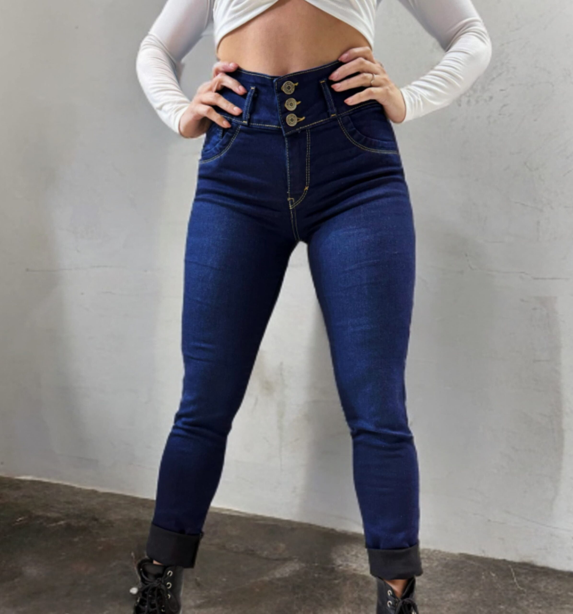 500 | SKINNY AZUL LOCALIZADO CON FAJA ELASTIZADO TIRO ALTO TALLES 38 AL 50 EXITO JEANS