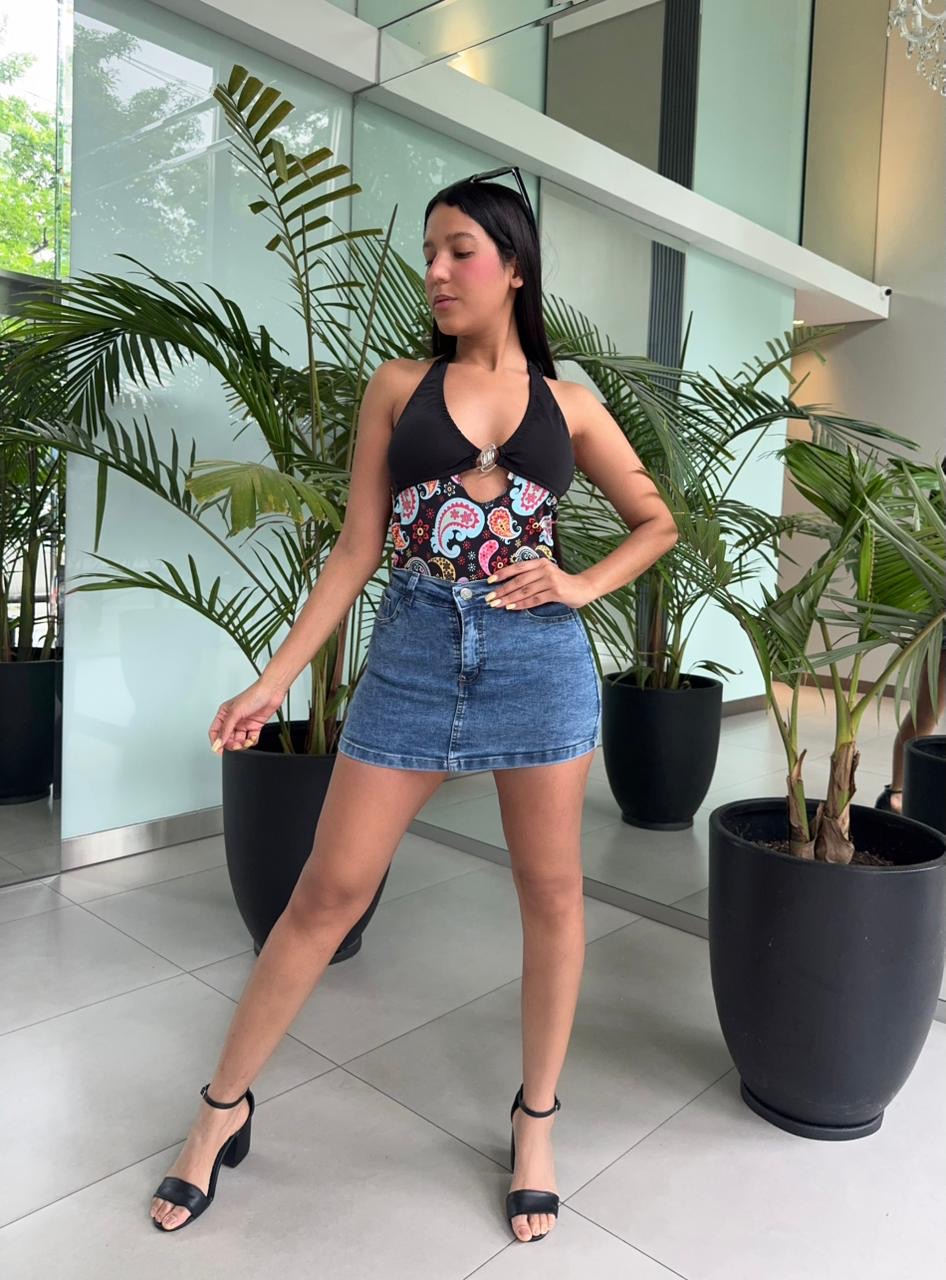 JADE TENISTA | SHORT POLLERA AZUL ELASTIZADO TALLES DEL 36 AL 54 ANA CLARA