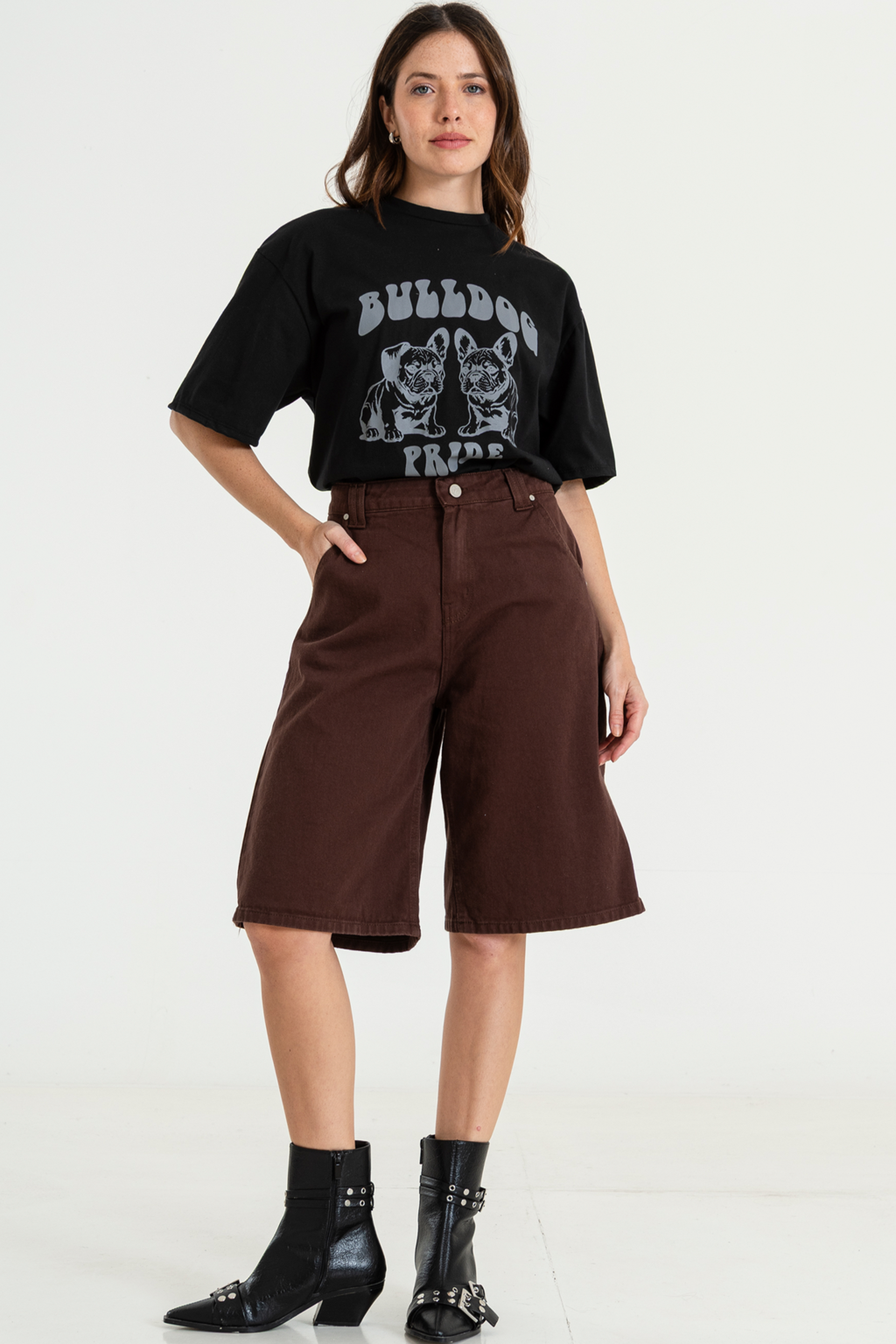 SHEKLER | BERMUDA BAGGY CHOCOLATE RIGIDO TALLES DEL 34 AL 42 ISOSTASIA